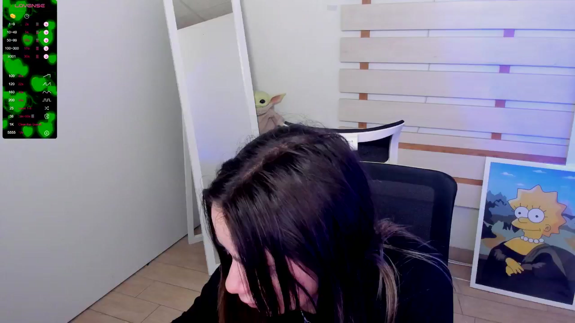 Gallery image thumbnail from KiraLove's myfreecams stream on, 10/21/2024, 11:37 image 16 of 20