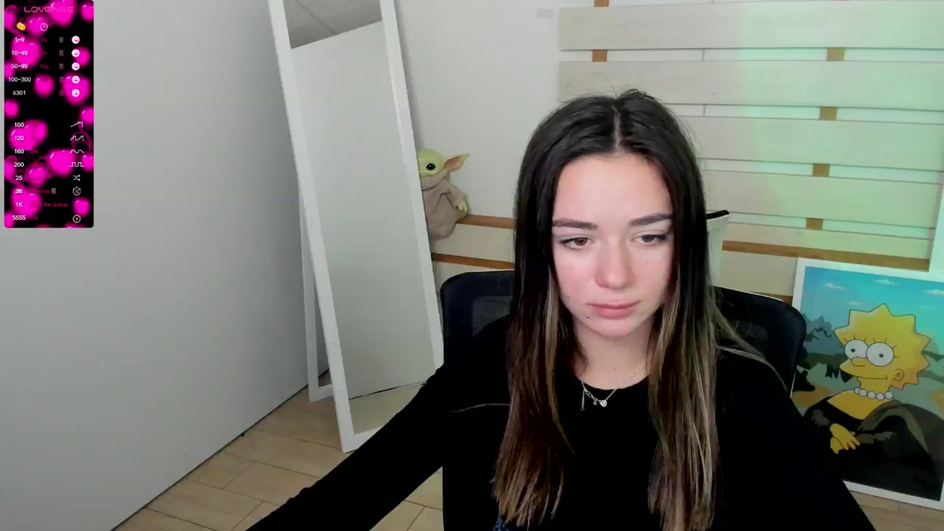Gallery image thumbnail from KiraLove's myfreecams stream on, 10/21/2024, 11:37 image 15 of 20