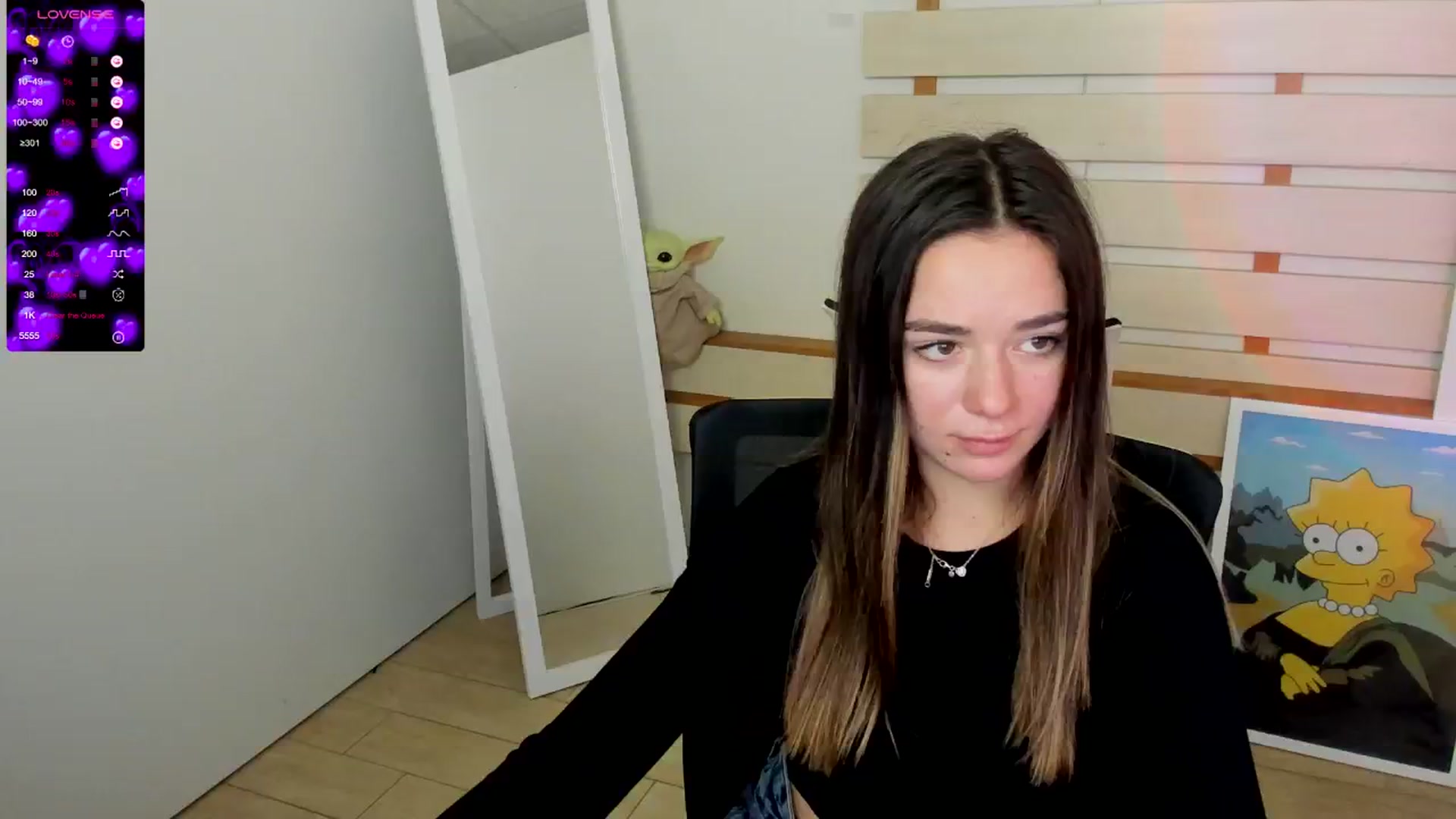 Gallery image thumbnail from KiraLove's myfreecams stream on, 10/21/2024, 11:37 image 18 of 20