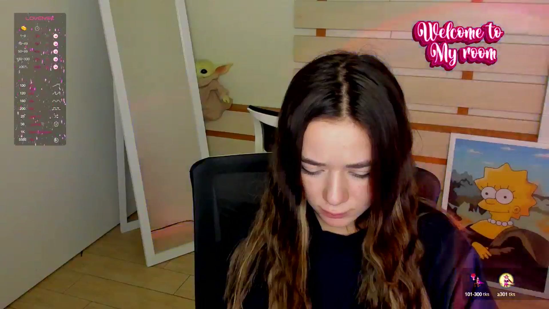 Gallery image thumbnail from KiraLove's myfreecams stream on, 10/25/2024, 10:28 image 11 of 20