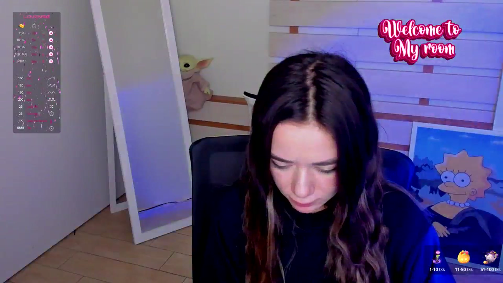 Gallery image thumbnail from KiraLove's myfreecams stream on, 10/25/2024, 10:28 image 9 of 20