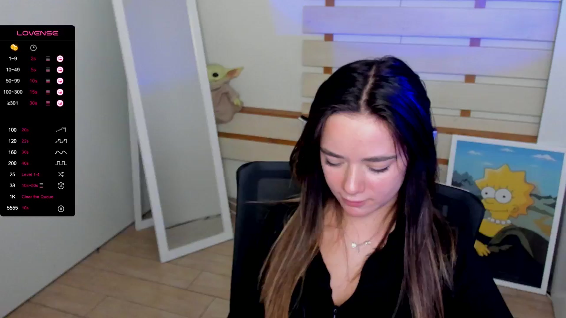 Gallery image thumbnail from KiraLove's myfreecams stream on, 10/28/2024, 12:33 image 18 of 20