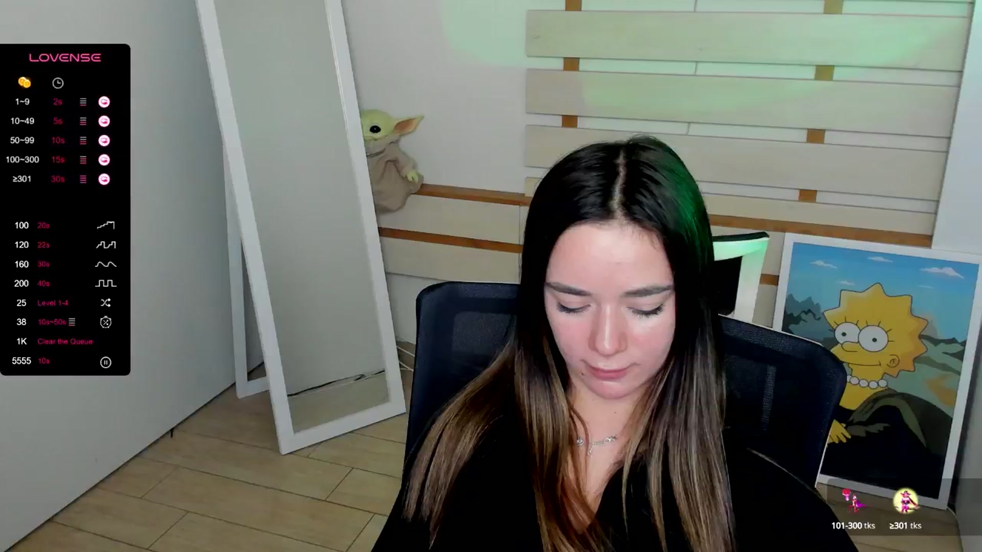 Gallery image thumbnail from KiraLove's myfreecams stream on, 10/28/2024, 12:33 image 14 of 20