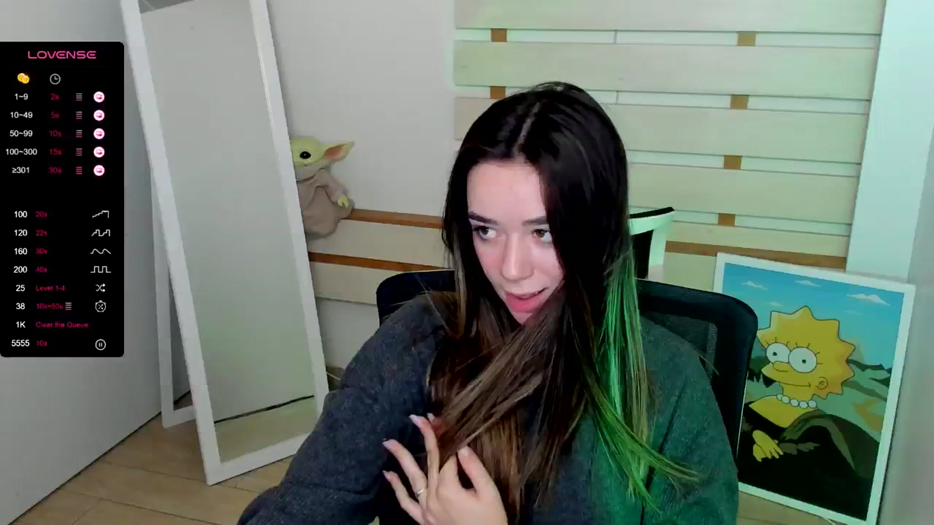 Gallery image thumbnail from KiraLove's myfreecams stream on, 11/03/2024, 12:04 image 14 of 20