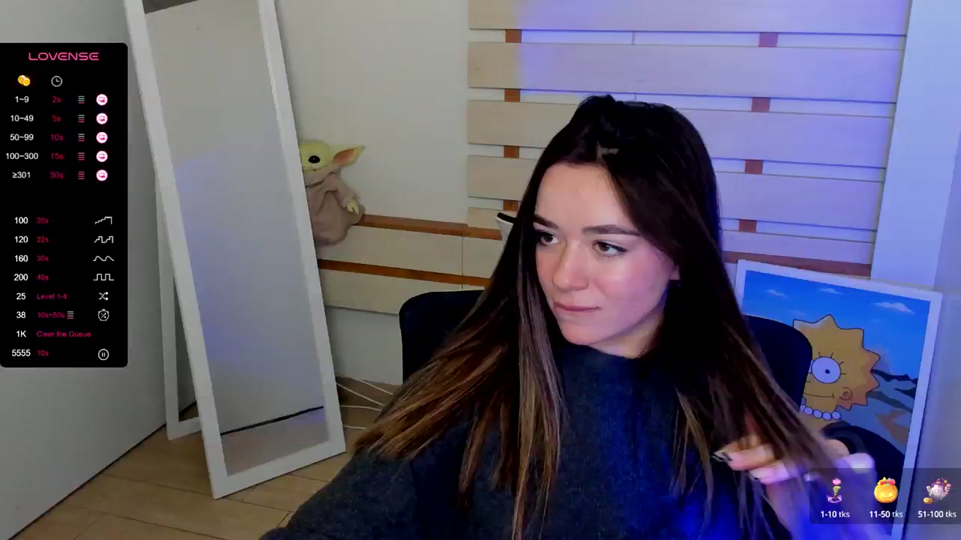 Gallery image thumbnail from KiraLove's myfreecams stream on, 11/03/2024, 12:04 image 20 of 20