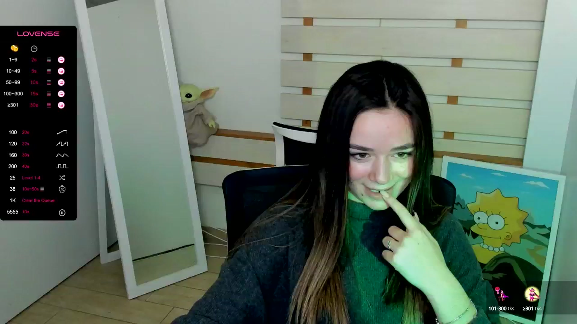Gallery image thumbnail from KiraLove's myfreecams stream on, 11/03/2024, 12:25 image 11 of 20