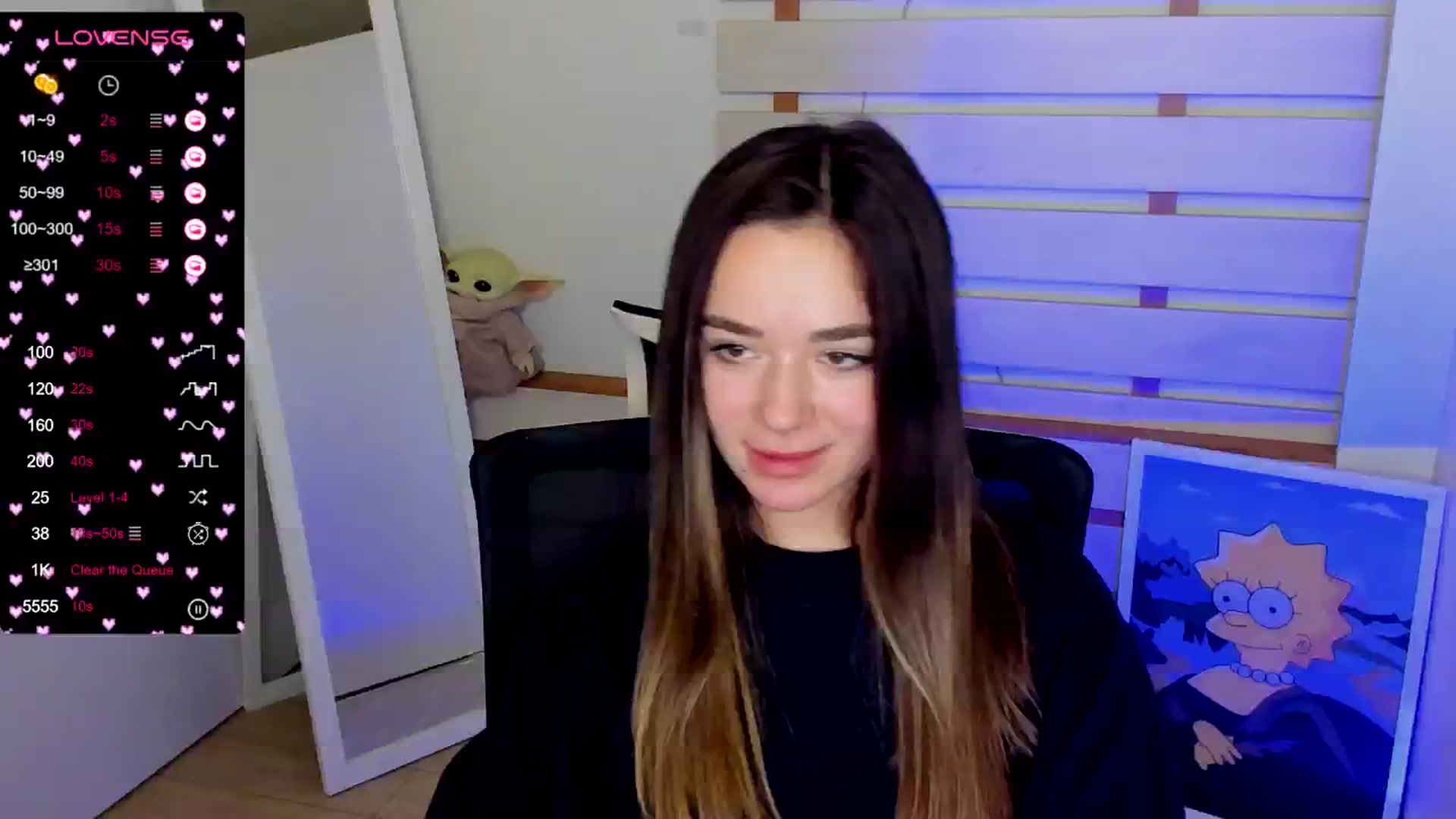 Gallery image thumbnail from KiraLove's myfreecams stream on, 11/10/2024, 10:46 image 19 of 20