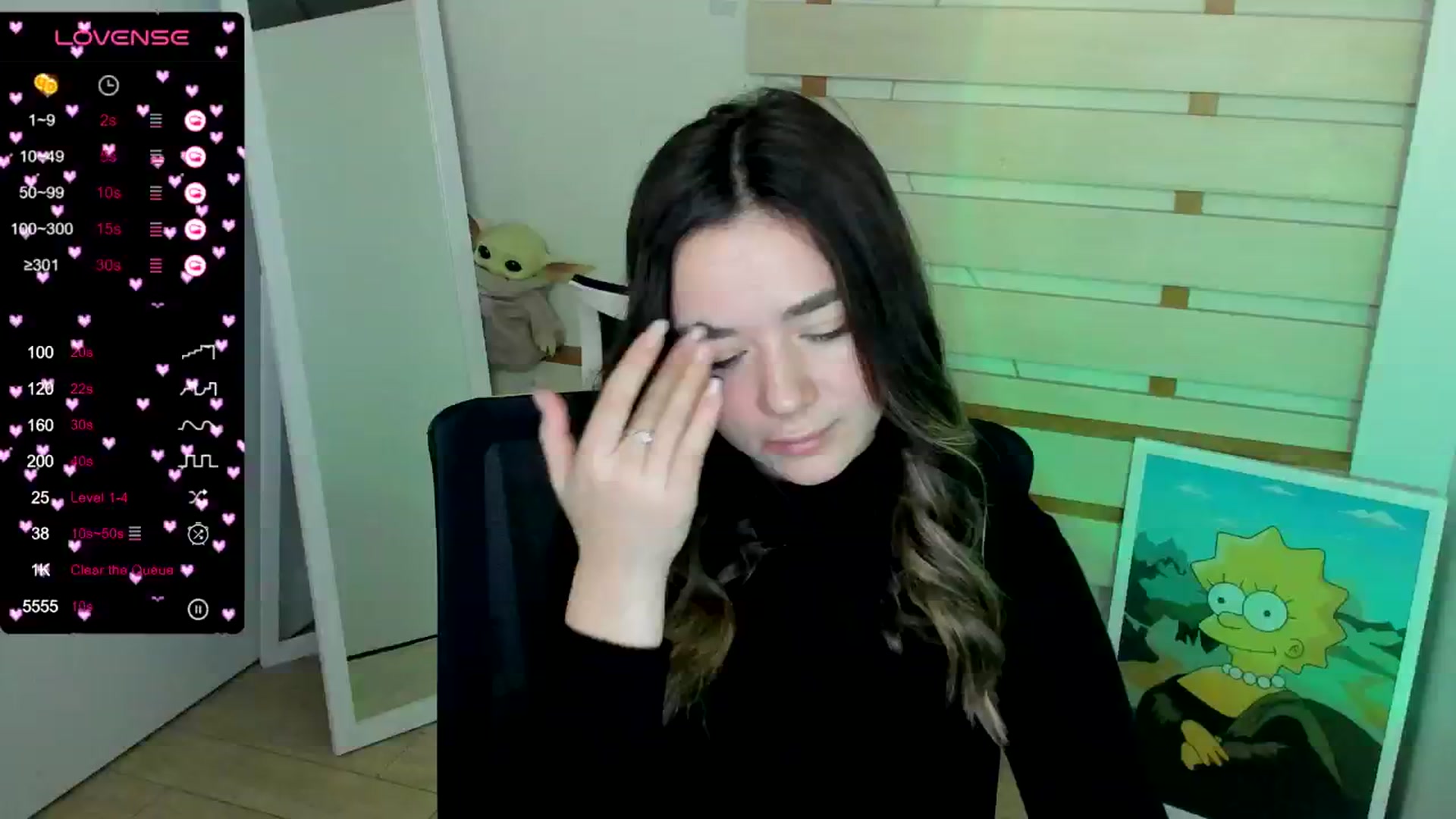 Gallery image thumbnail from KiraLove's myfreecams stream on, 11/17/2024, 14:32 image 19 of 20