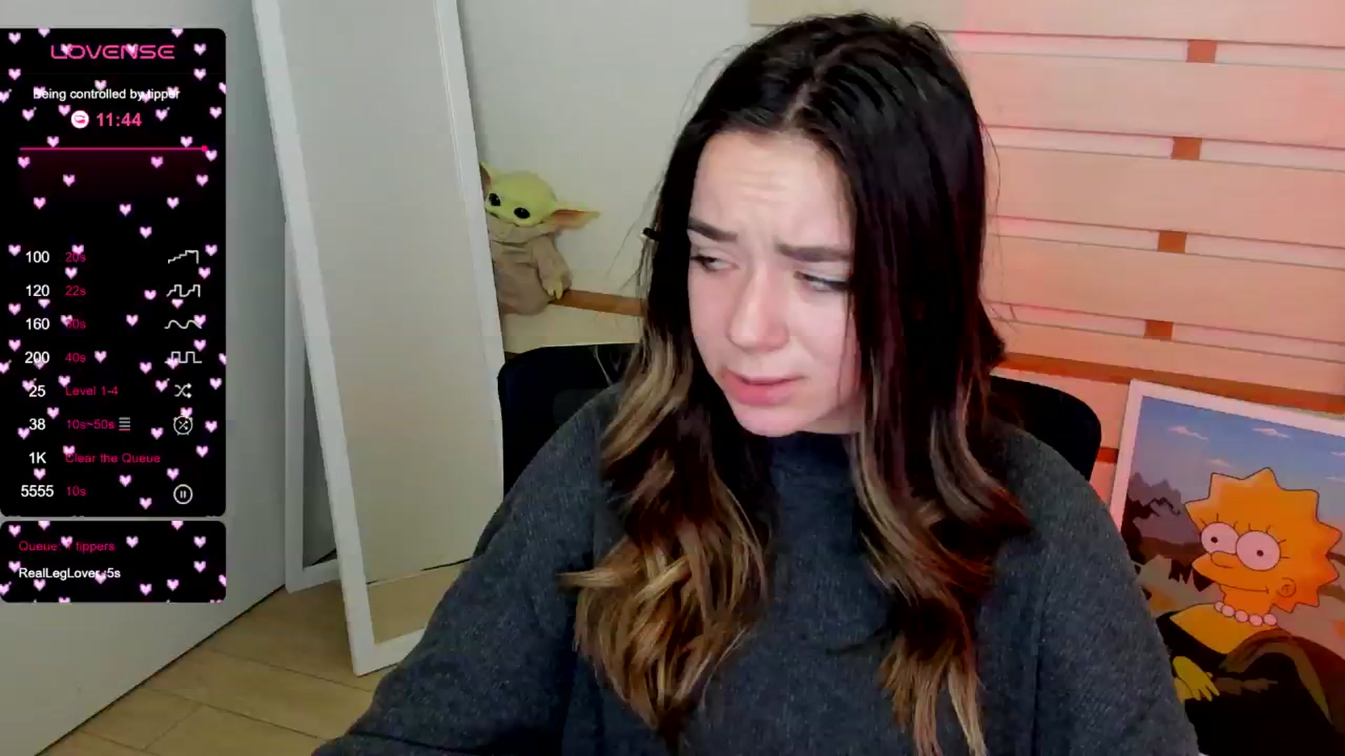 Gallery image thumbnail from KiraLove's myfreecams stream on, 11/18/2024, 18:05 image 2 of 20