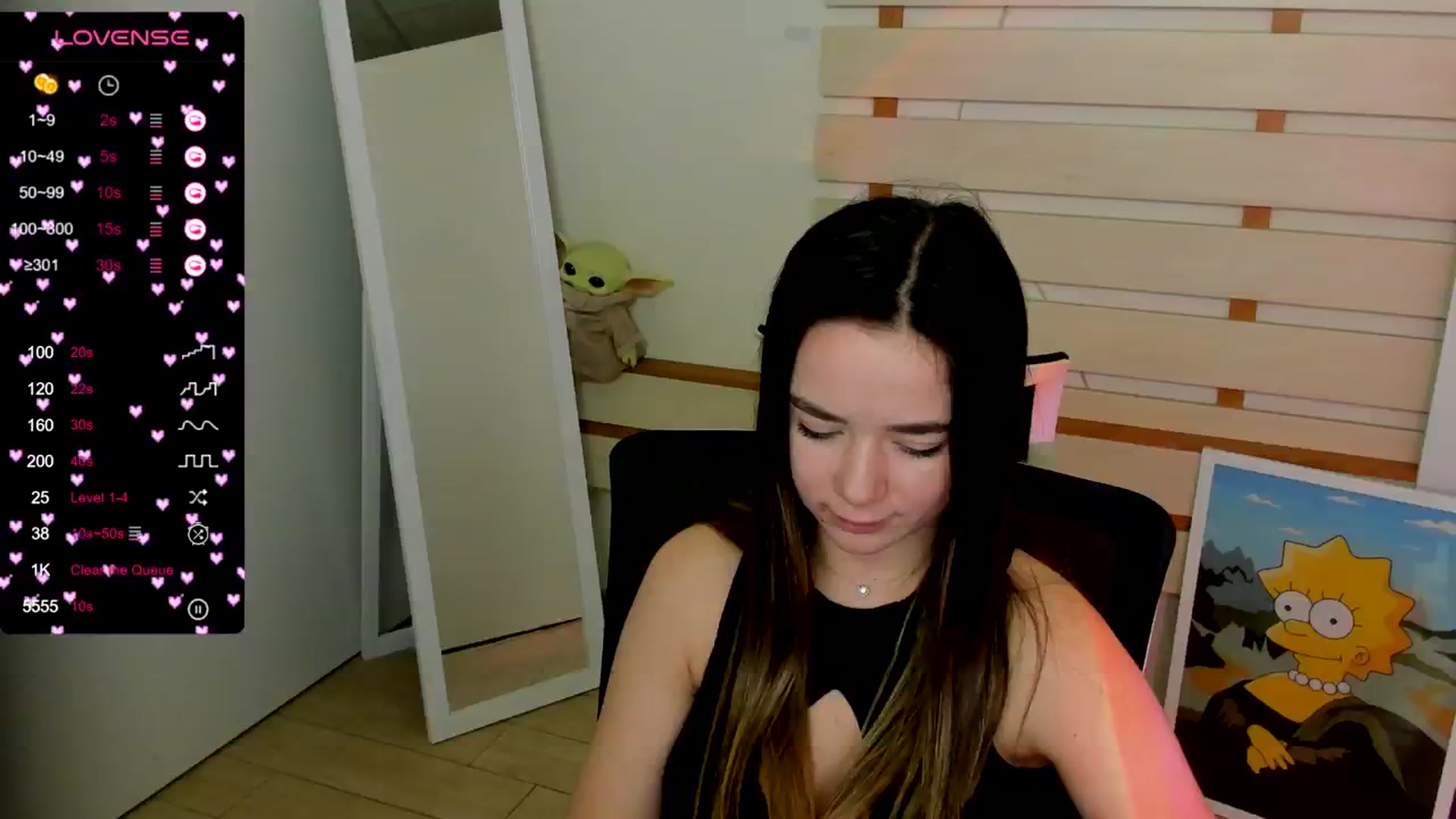 Gallery image thumbnail from KiraLove's myfreecams stream on, 11/20/2024, 13:11 image 4 of 20