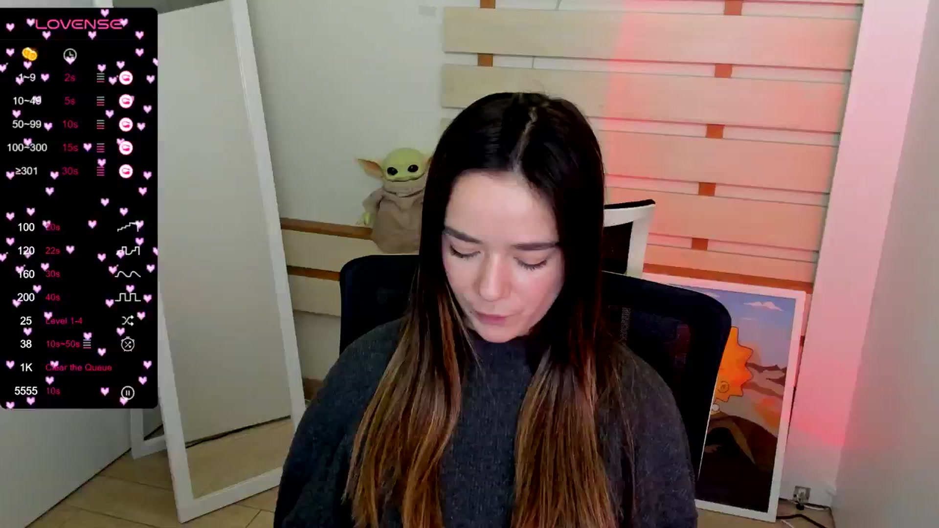 Gallery image thumbnail from KiraLove's myfreecams stream on, 12/01/2024, 12:50 image 13 of 20