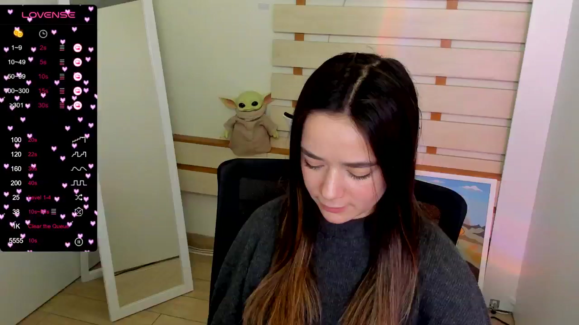Gallery image thumbnail from KiraLove's myfreecams stream on, 12/01/2024, 12:50 image 15 of 20