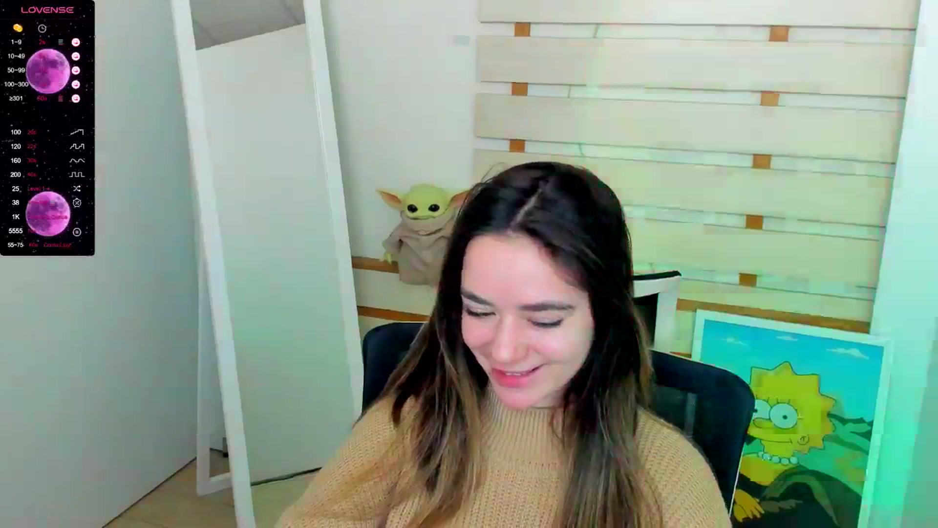 Gallery image thumbnail from KiraLove's myfreecams stream on, 12/09/2024, 09:46 image 16 of 20