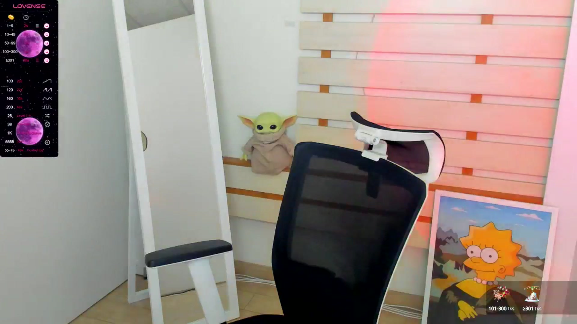 Gallery image thumbnail from KiraLove's myfreecams stream on, 12/09/2024, 09:46 image 5 of 20