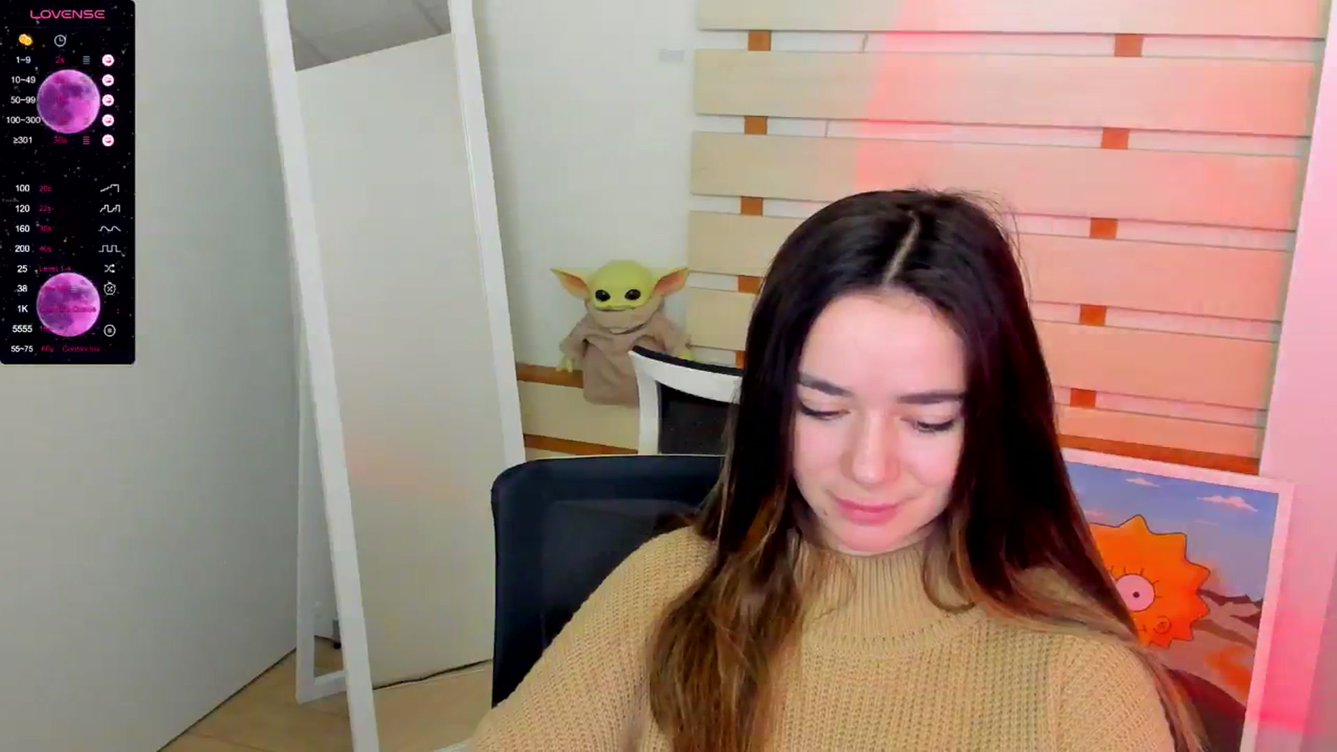 Gallery image thumbnail from KiraLove's myfreecams stream on, 12/09/2024, 09:46 image 3 of 20
