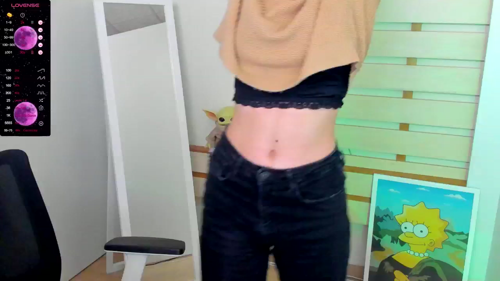 Gallery image thumbnail from KiraLove's myfreecams stream on, 12/09/2024, 10:59 image 6 of 20