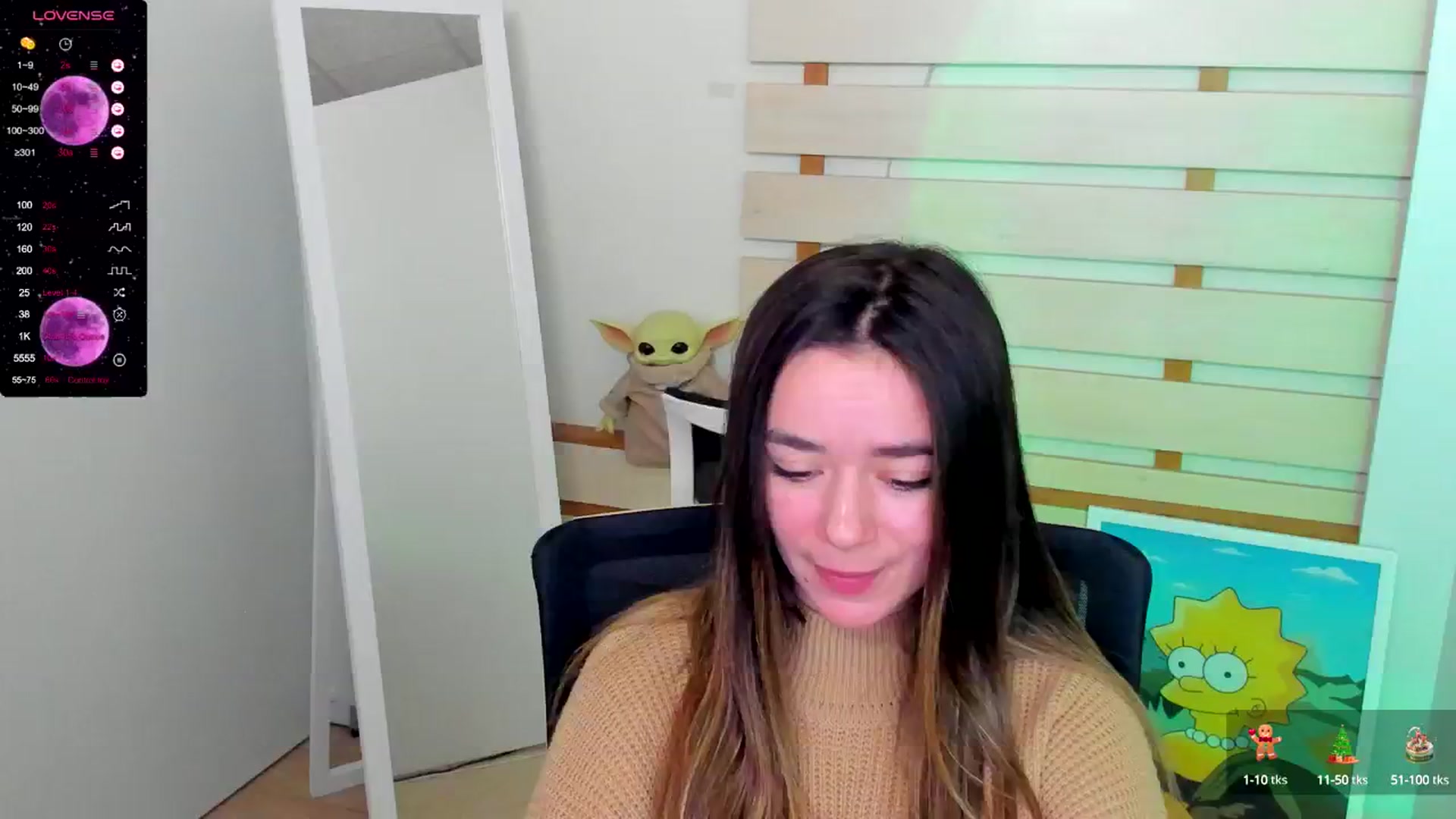 Gallery image thumbnail from KiraLove's myfreecams stream on, 12/09/2024, 10:59 image 3 of 20
