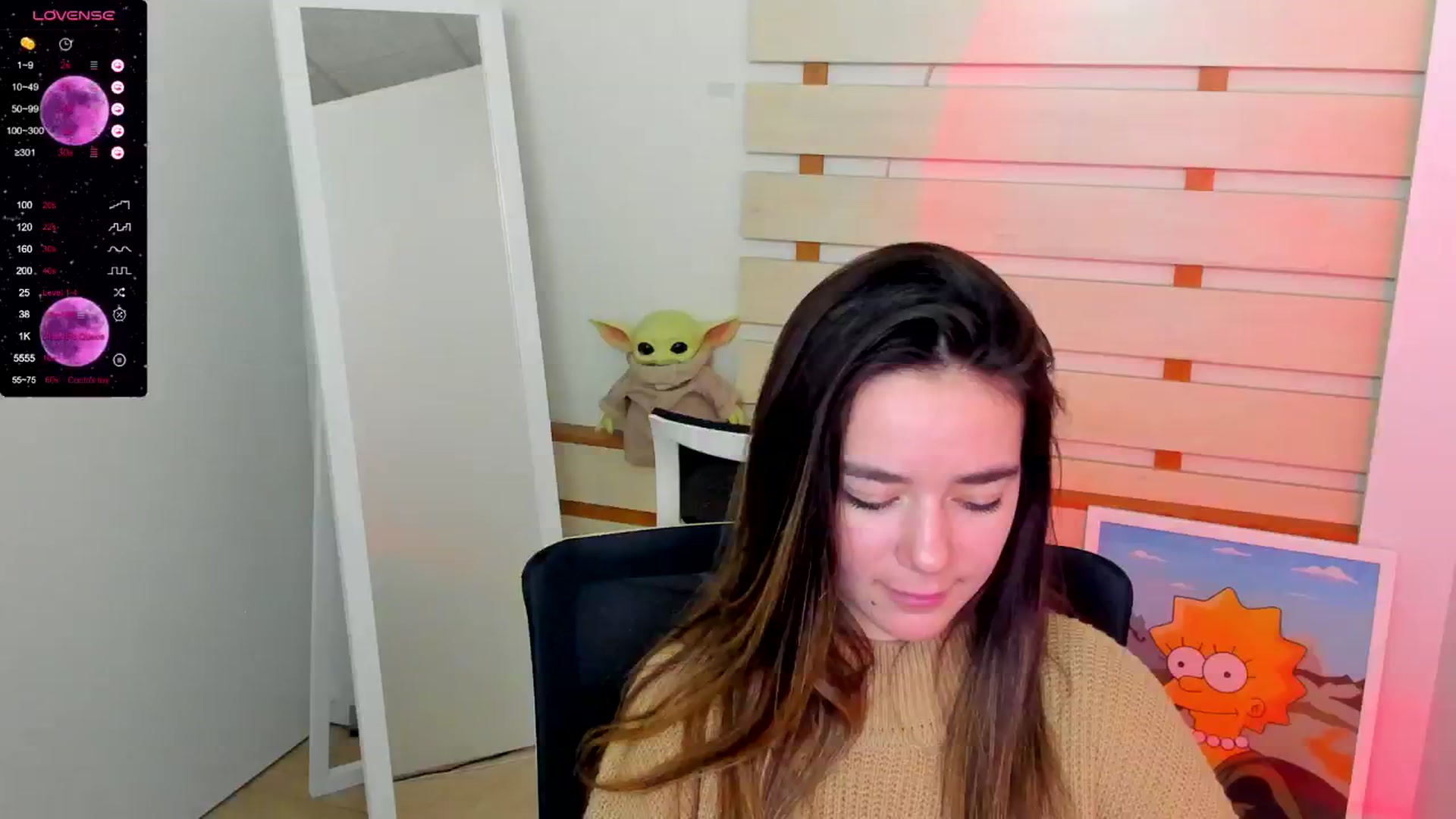 Gallery image thumbnail from KiraLove's myfreecams stream on, 12/09/2024, 10:59 image 11 of 20