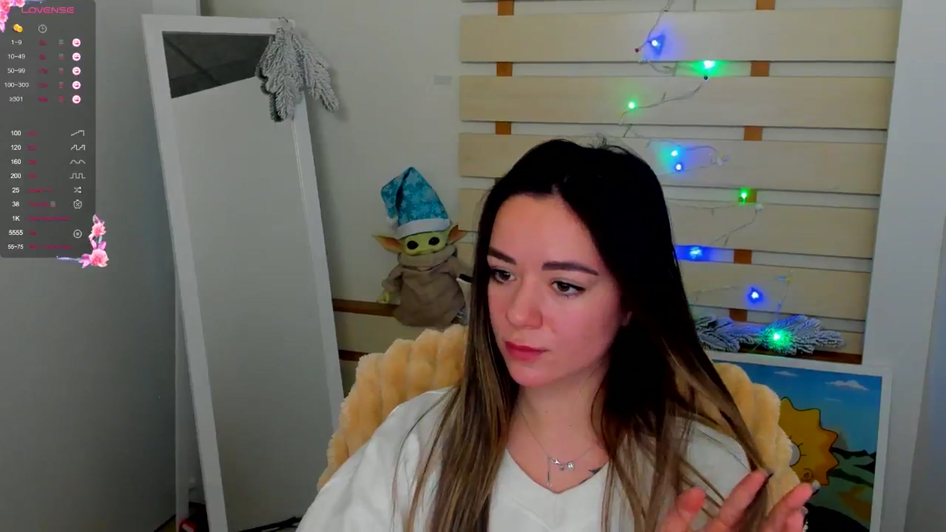 Gallery image thumbnail from KiraLove's myfreecams stream on, 12/16/2024, 09:40 image 18 of 20