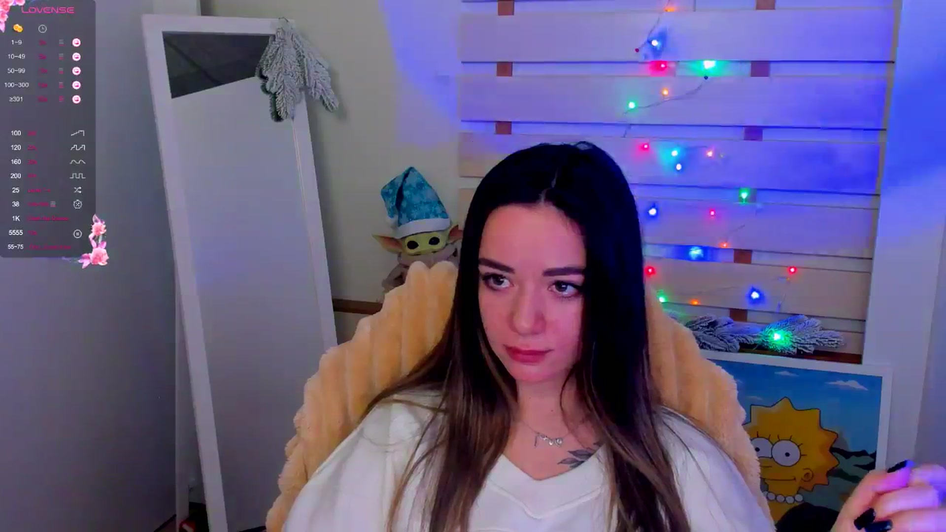 Gallery image thumbnail from KiraLove's myfreecams stream on, 12/16/2024, 09:40 image 11 of 20