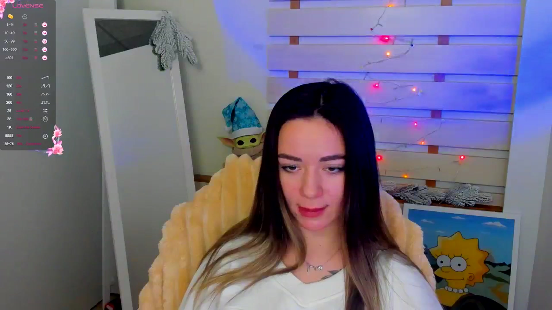 Gallery image thumbnail from KiraLove's myfreecams stream on, 12/16/2024, 09:40 image 5 of 20