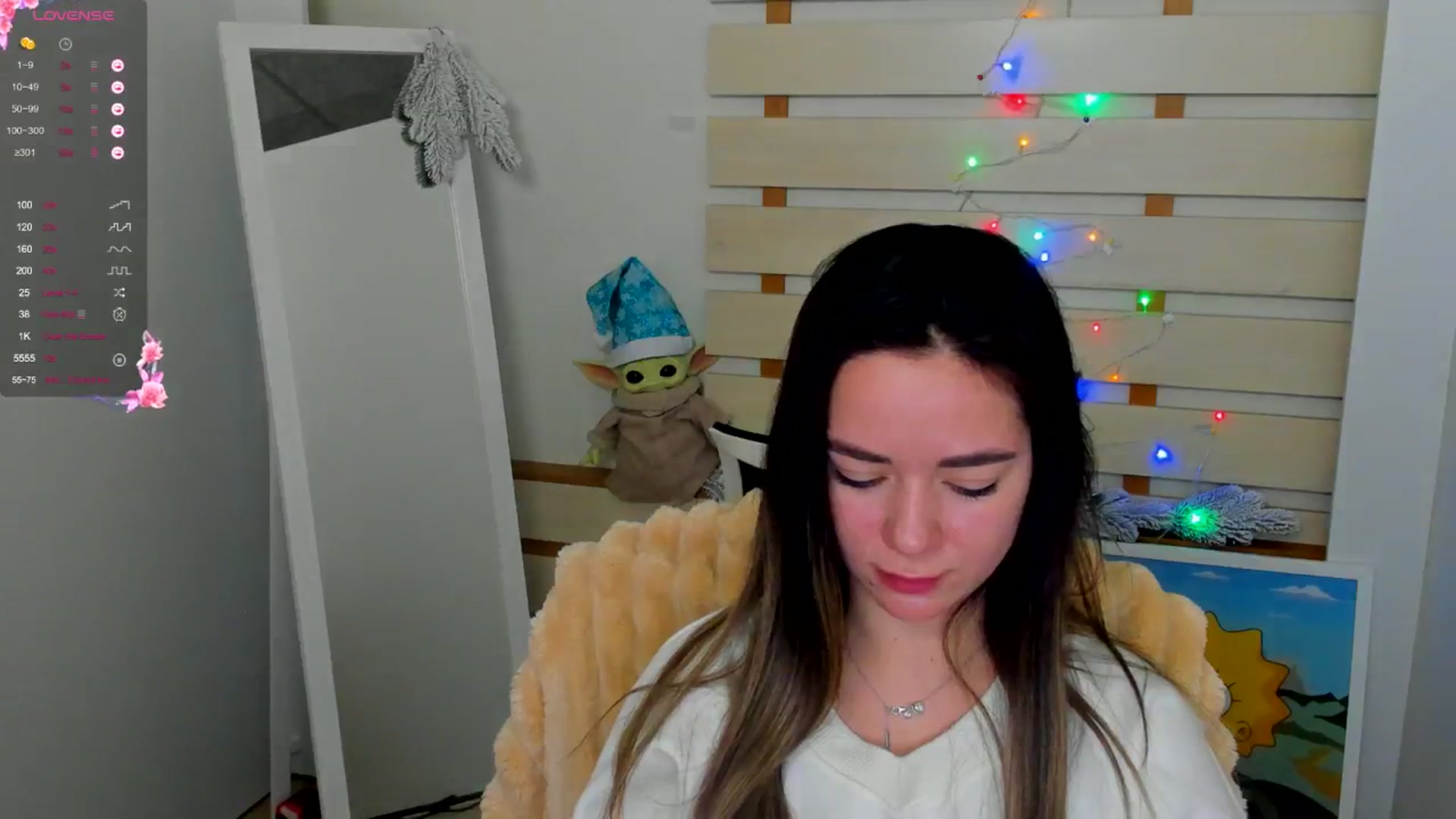 Gallery image thumbnail from KiraLove's myfreecams stream on, 12/16/2024, 09:40 image 19 of 20