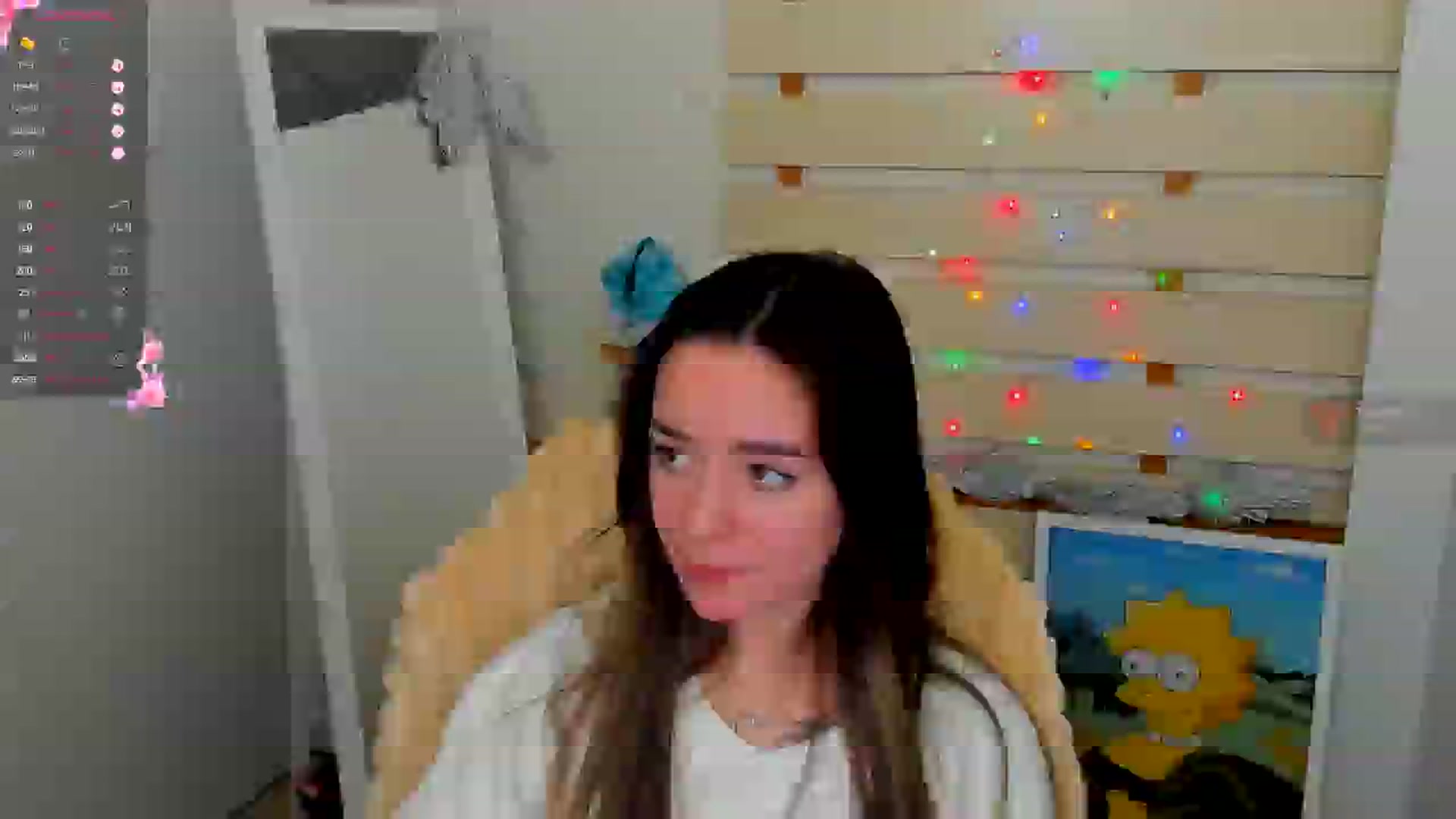 Gallery image thumbnail from KiraLove's myfreecams stream on, 12/16/2024, 11:18 image 3 of 20