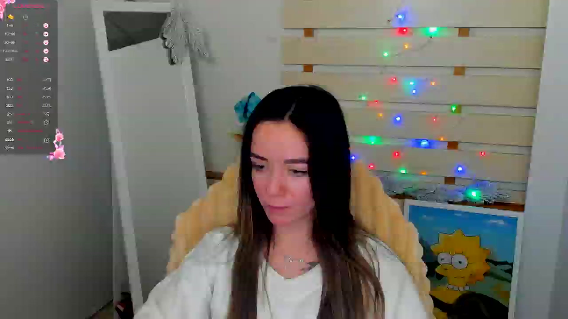 Gallery image thumbnail from KiraLove's myfreecams stream on, 12/16/2024, 11:18 image 13 of 20