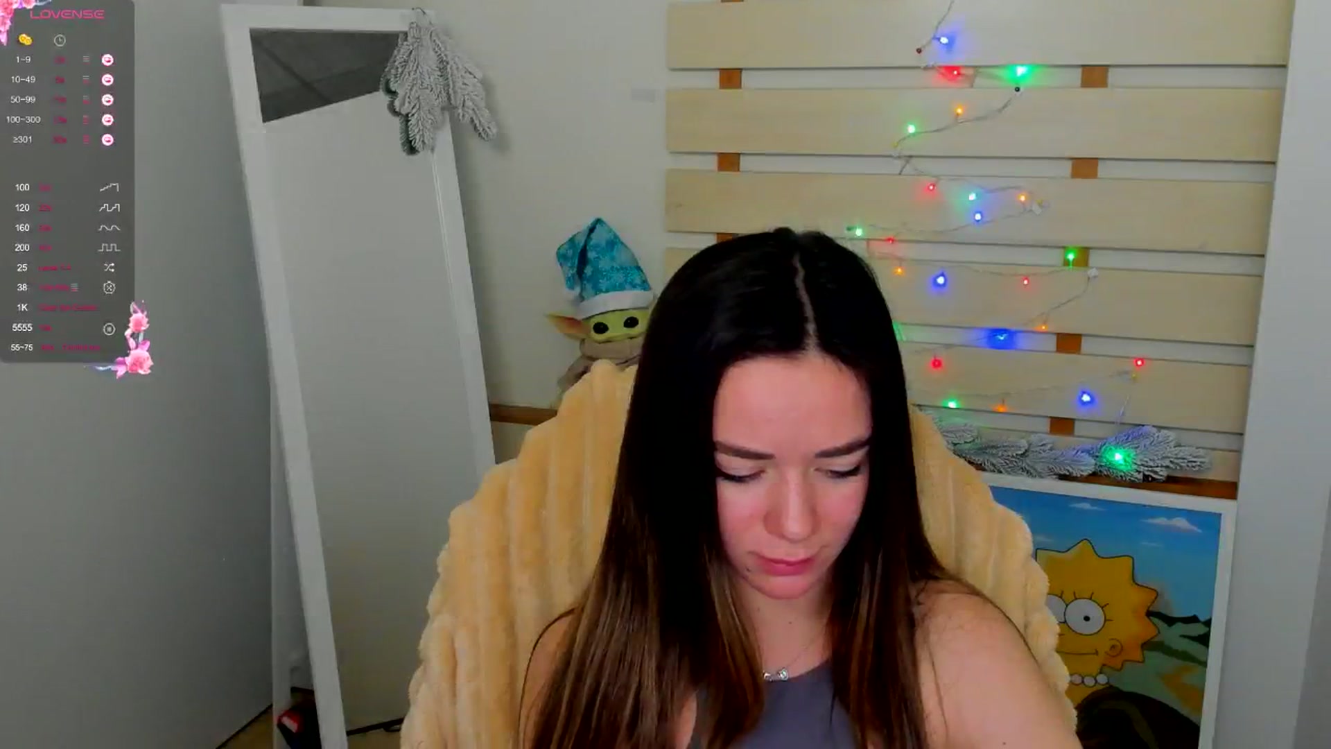 Gallery image thumbnail from KiraLove's myfreecams stream on, 12/16/2024, 12:22 image 6 of 20