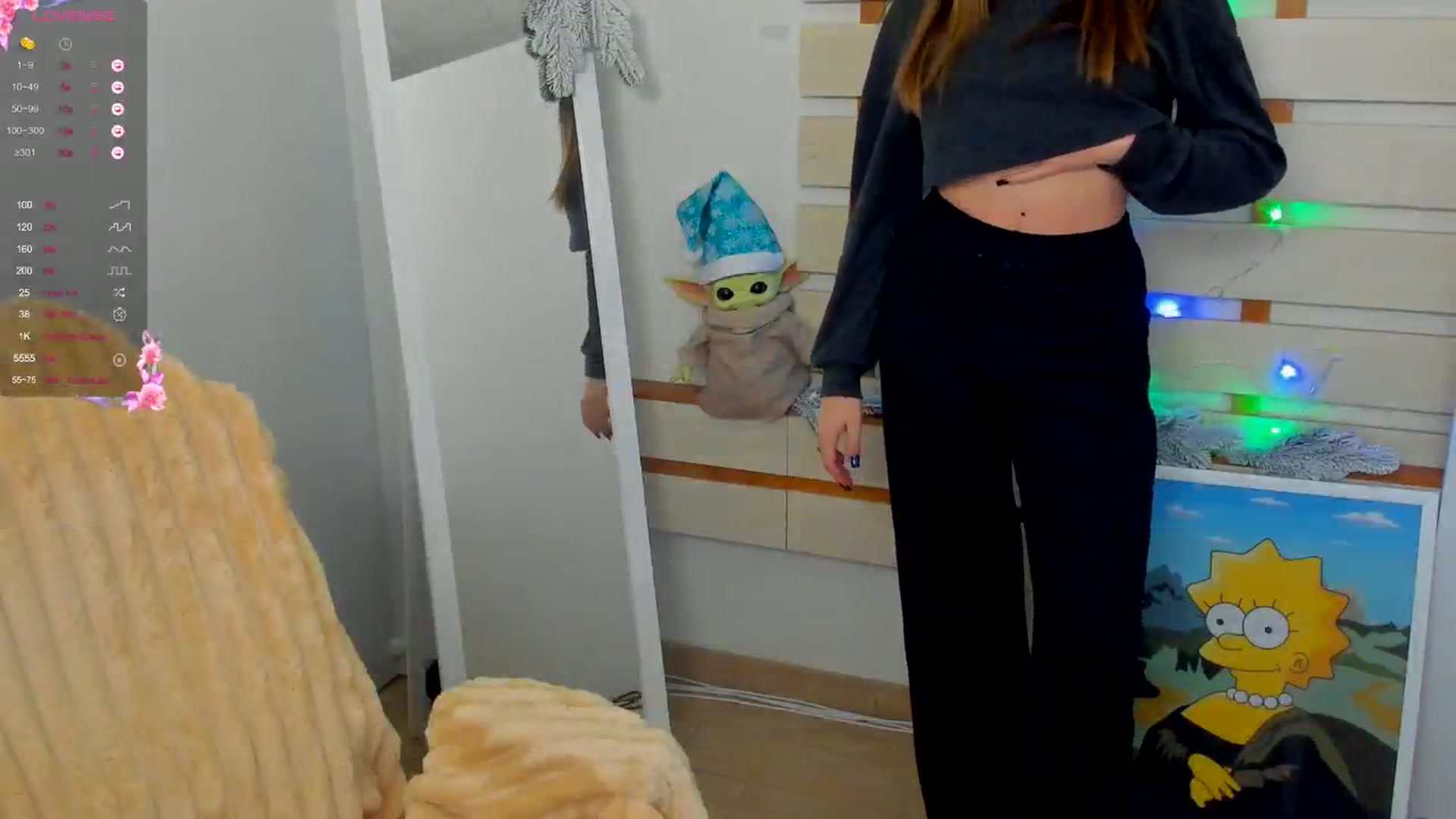 Gallery image thumbnail from KiraLove's myfreecams stream on, 12/23/2024, 10:53 image 10 of 20