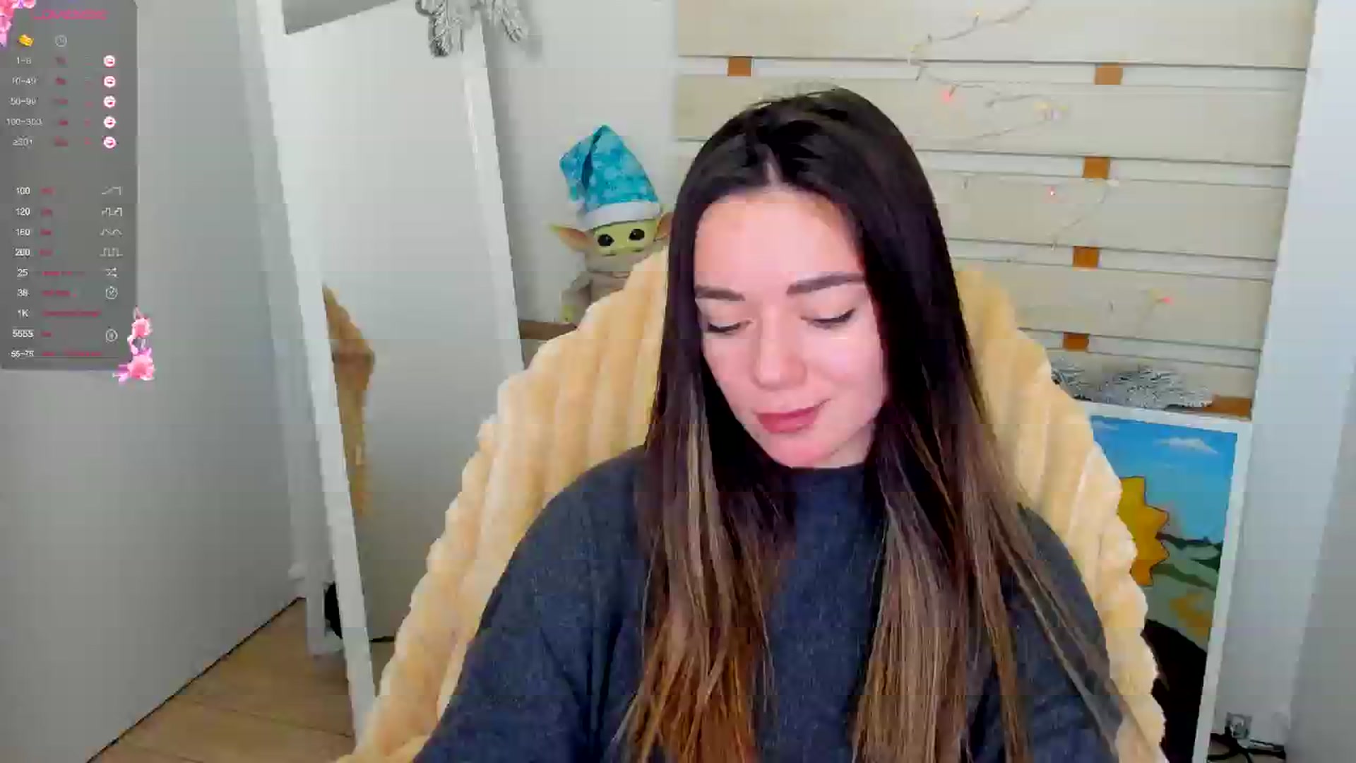 Gallery image thumbnail from KiraLove's myfreecams stream on, 12/23/2024, 13:01 image 16 of 20