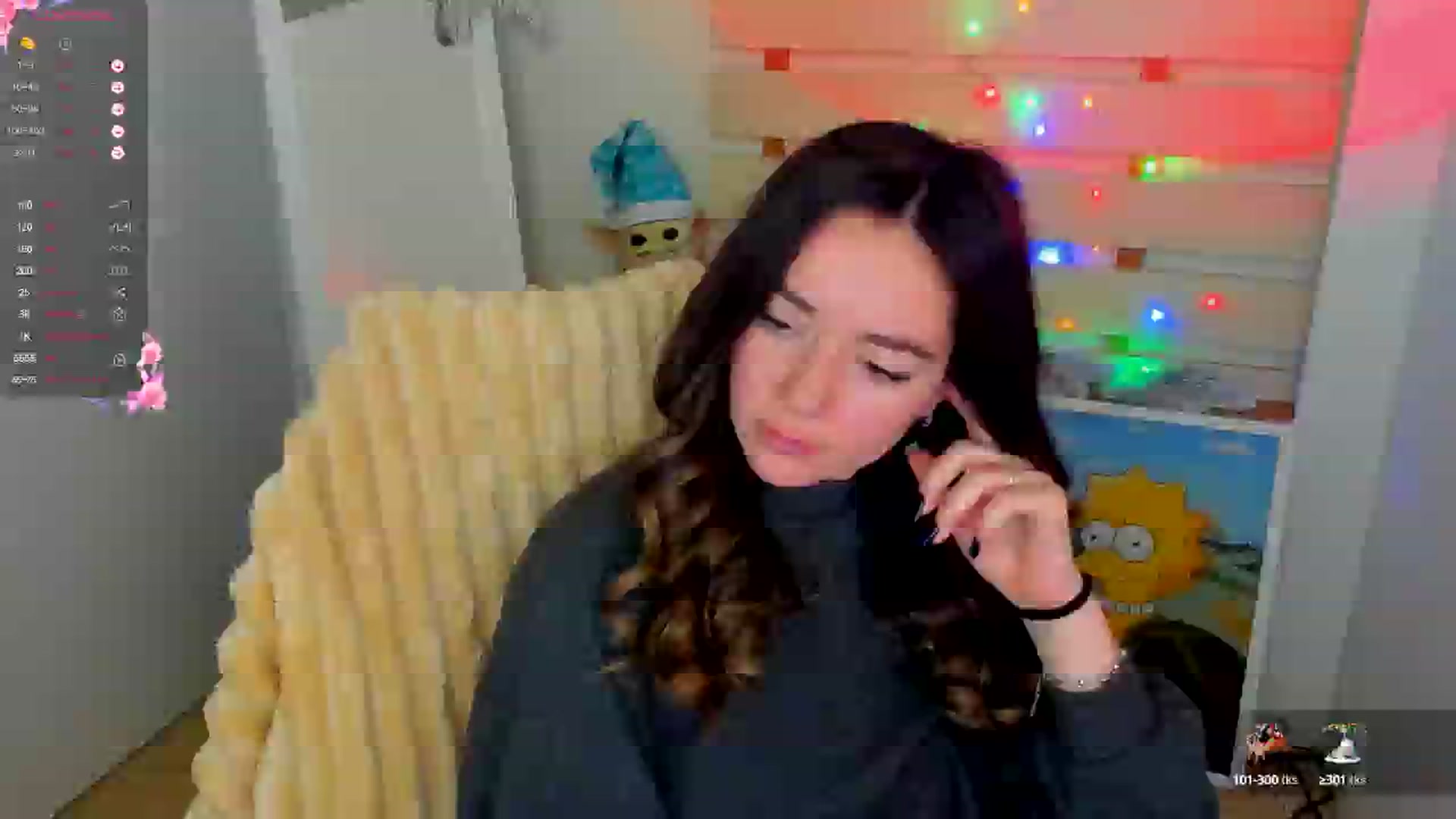 Gallery image thumbnail from KiraLove's myfreecams stream on, 12/25/2024, 12:06 image 11 of 20