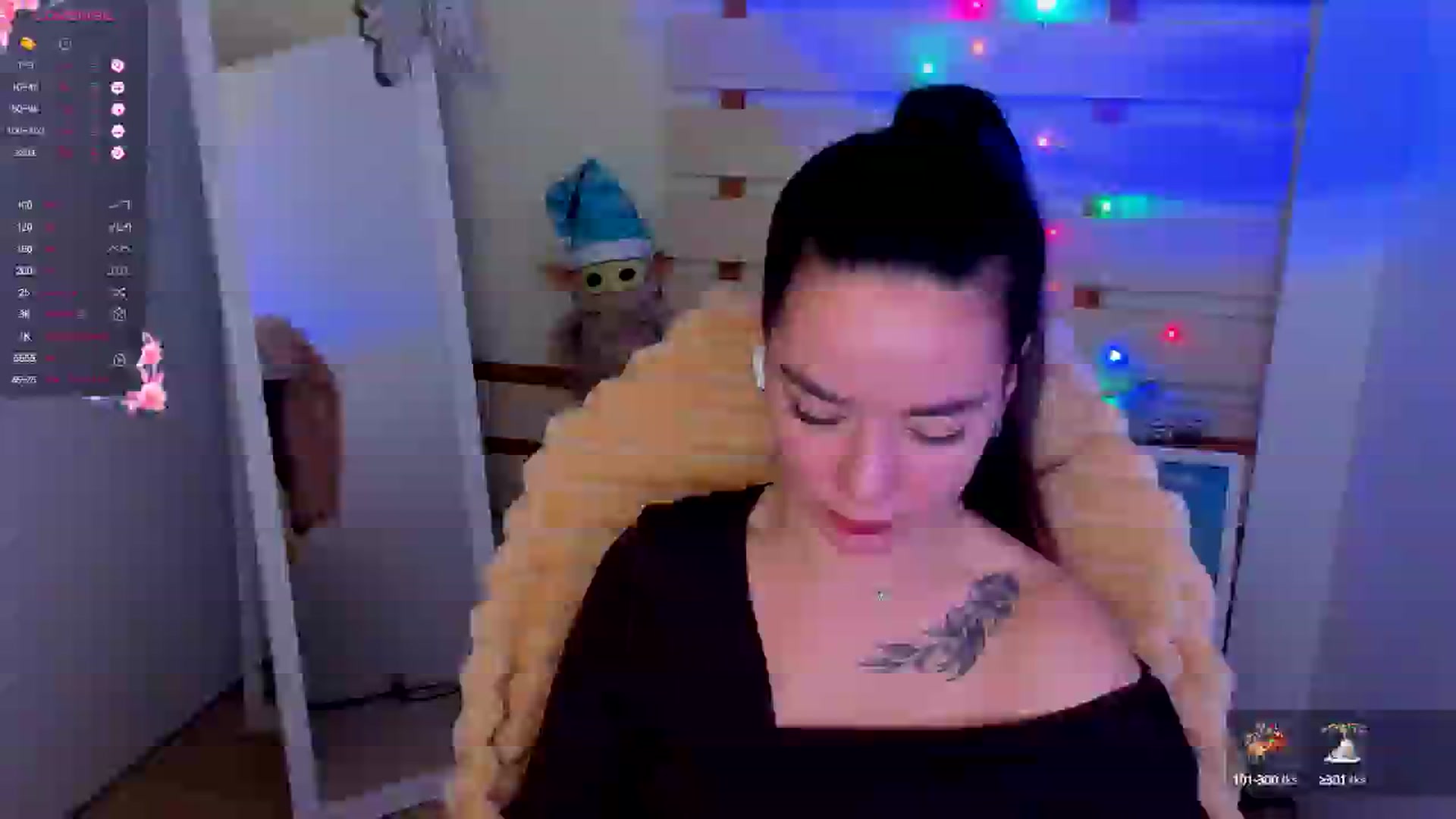 Gallery image thumbnail from KiraLove's myfreecams stream on, 12/28/2024, 12:40 image 6 of 20