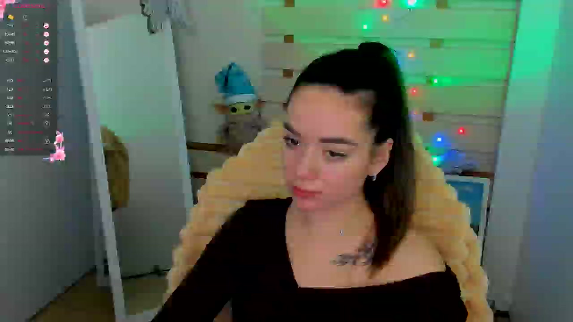 Gallery image thumbnail from KiraLove's myfreecams stream on, 12/28/2024, 12:40 image 9 of 20