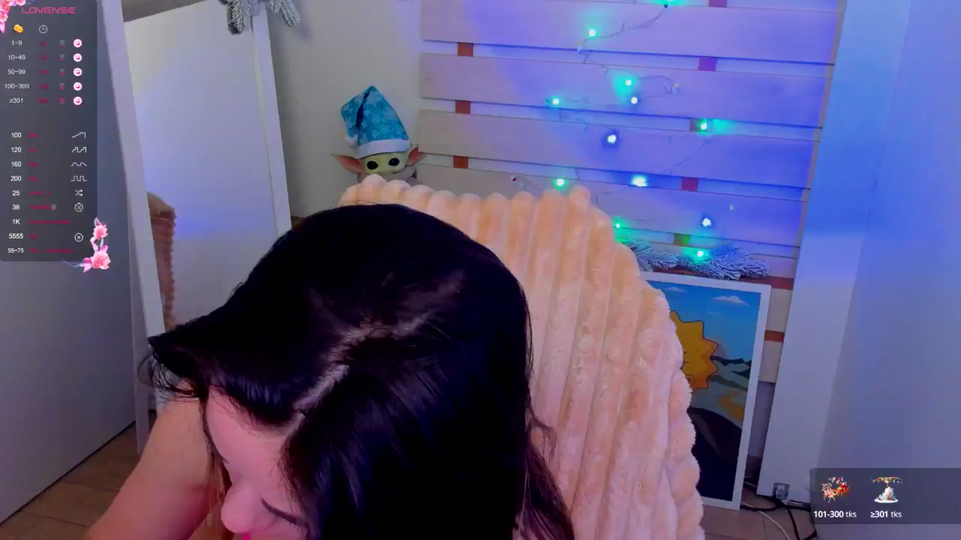 Gallery image thumbnail from KiraLove's myfreecams stream on, 12/30/2024, 10:21 image 20 of 20