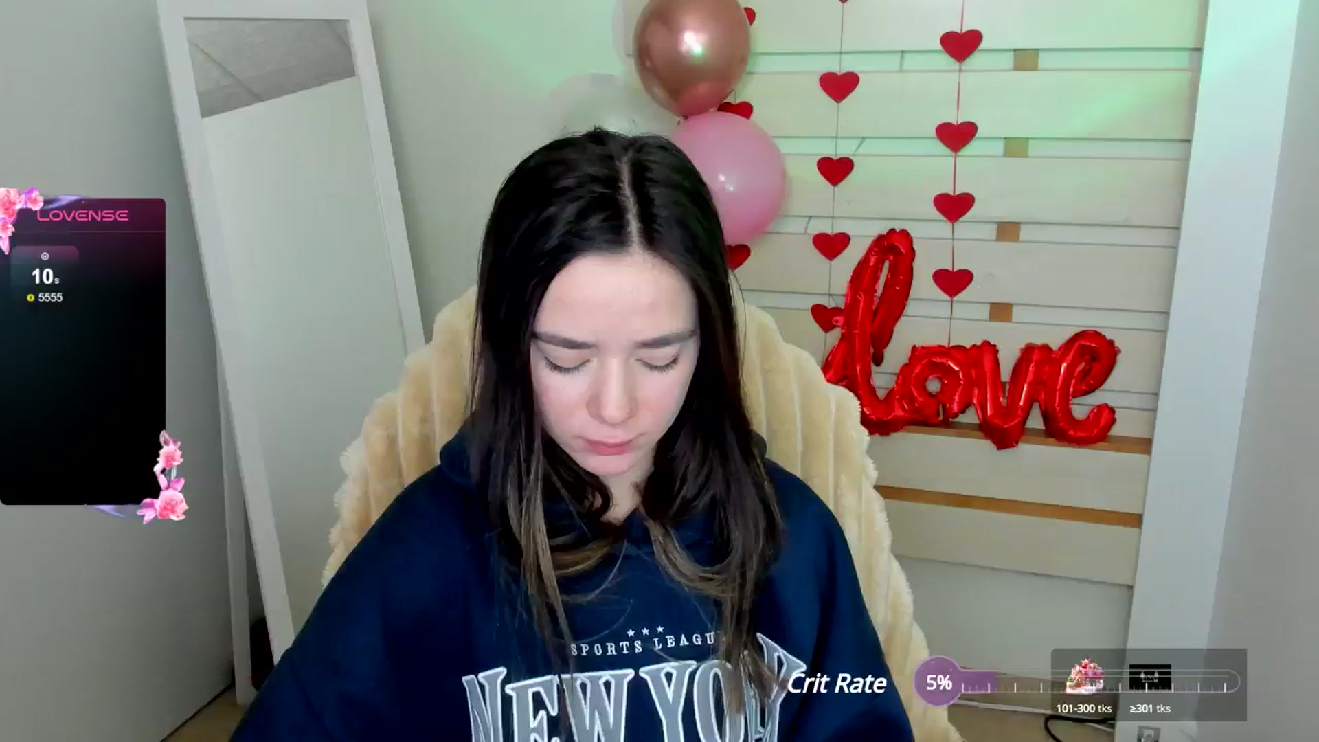 Gallery image thumbnail from KiraLove's myfreecams stream on, 02/18/2025, 09:15 image 17 of 20