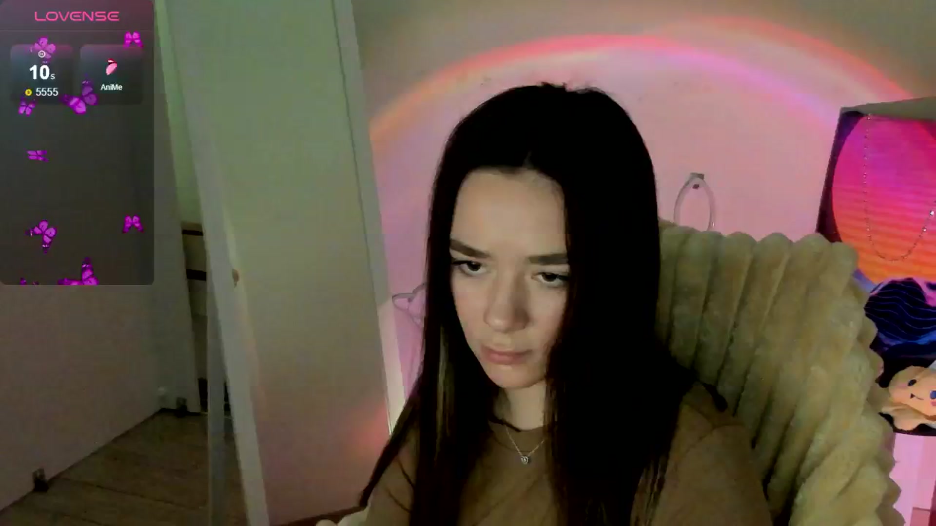 Gallery image thumbnail from KiraLove's myfreecams stream on, 02/23/2025, 10:53 image 6 of 20