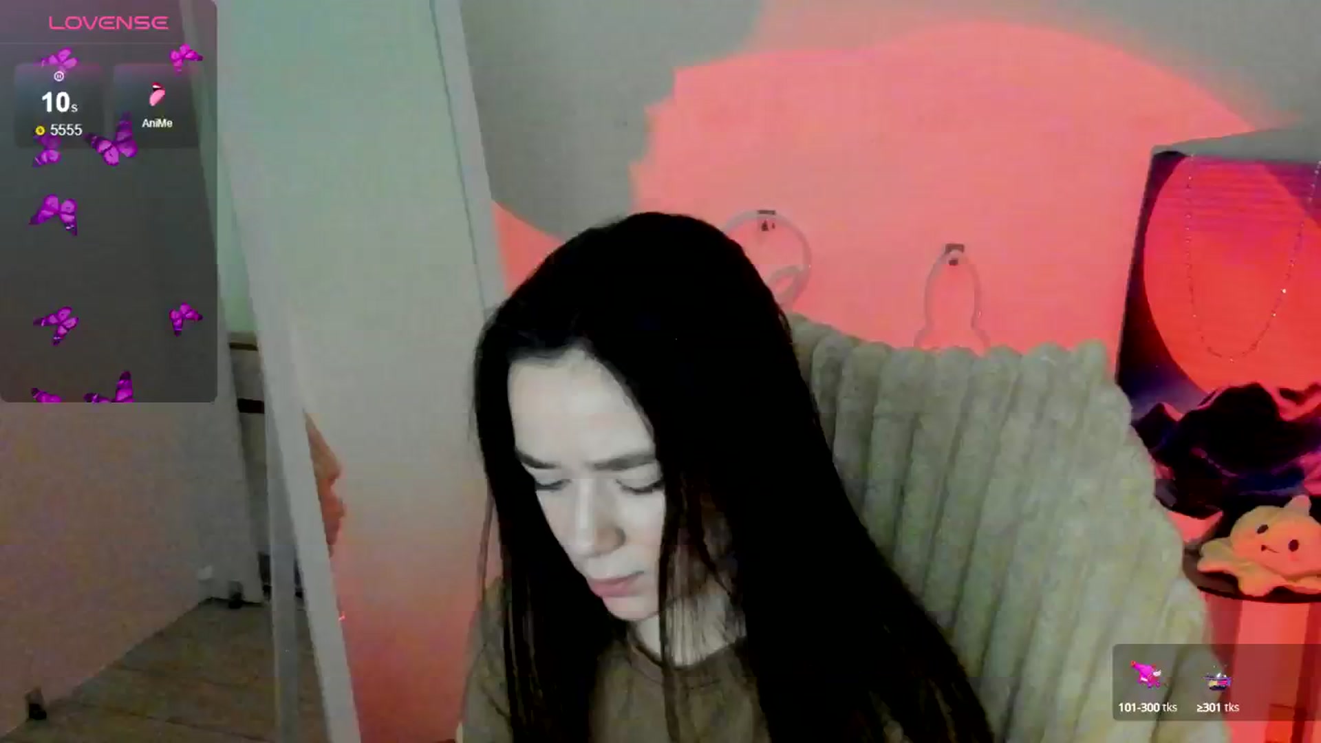 Gallery image thumbnail from KiraLove's myfreecams stream on, 02/23/2025, 12:38 image 6 of 20