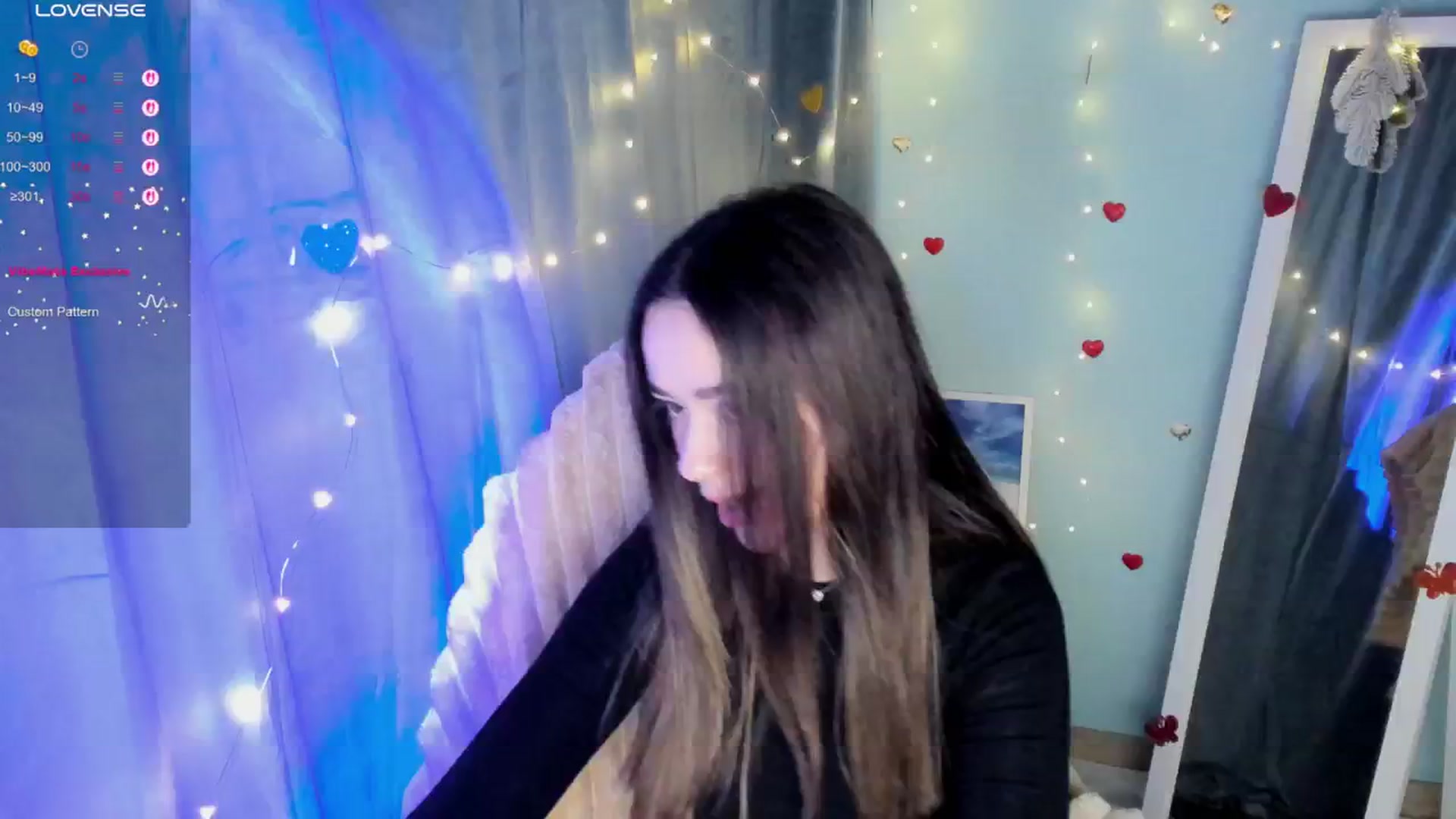 Gallery image thumbnail from KiraLove's myfreecams stream on, 03/30/2025, 08:15 image 9 of 20