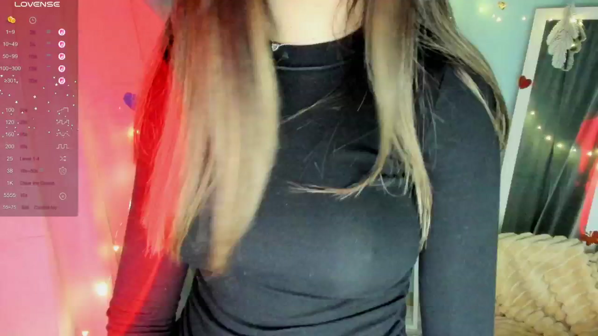 Gallery image thumbnail from KiraLove's myfreecams stream on, 03/30/2025, 08:15 image 13 of 20