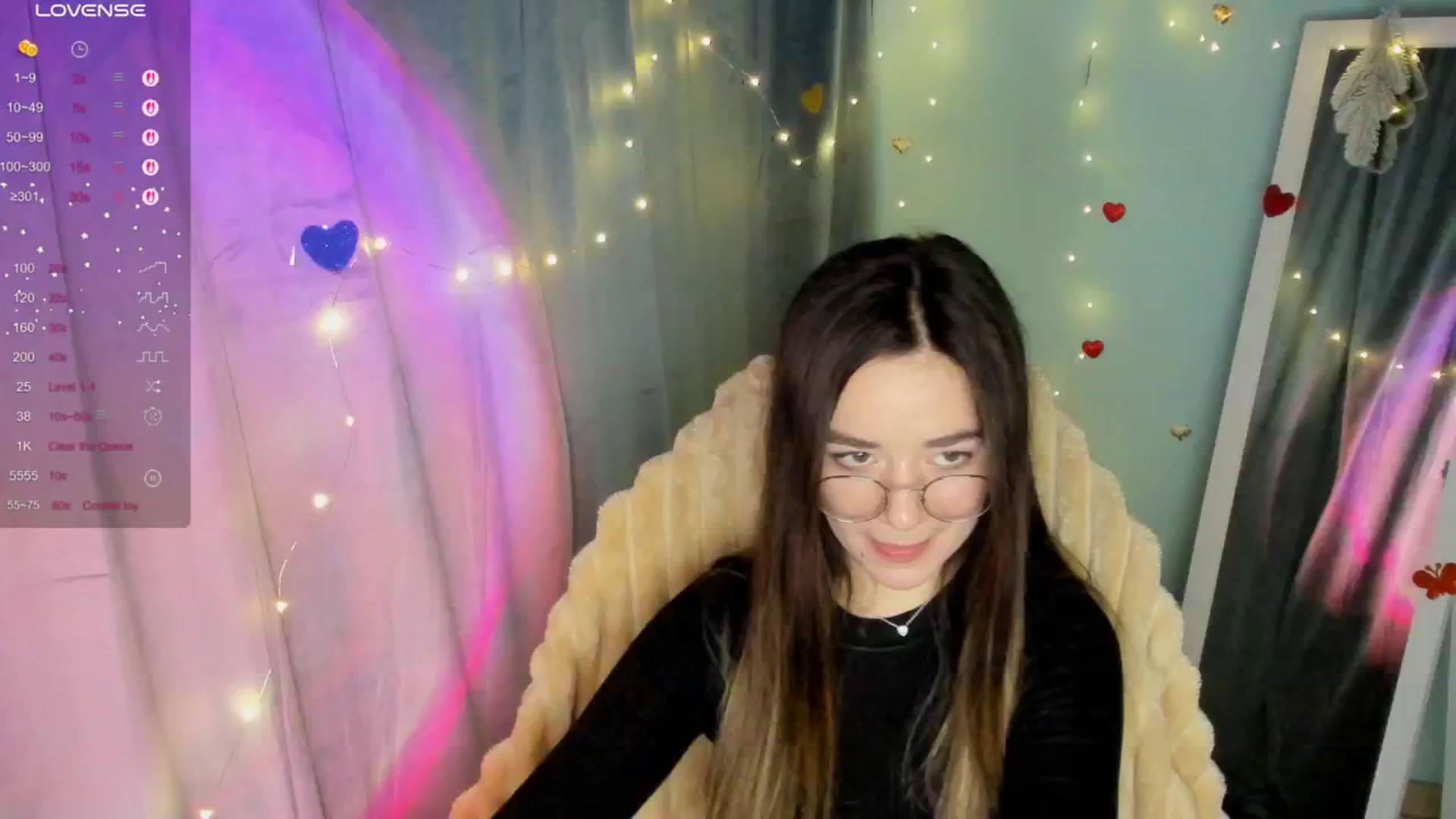 Gallery image thumbnail from KiraLove's myfreecams stream on, 03/30/2025, 09:09 image 5 of 20