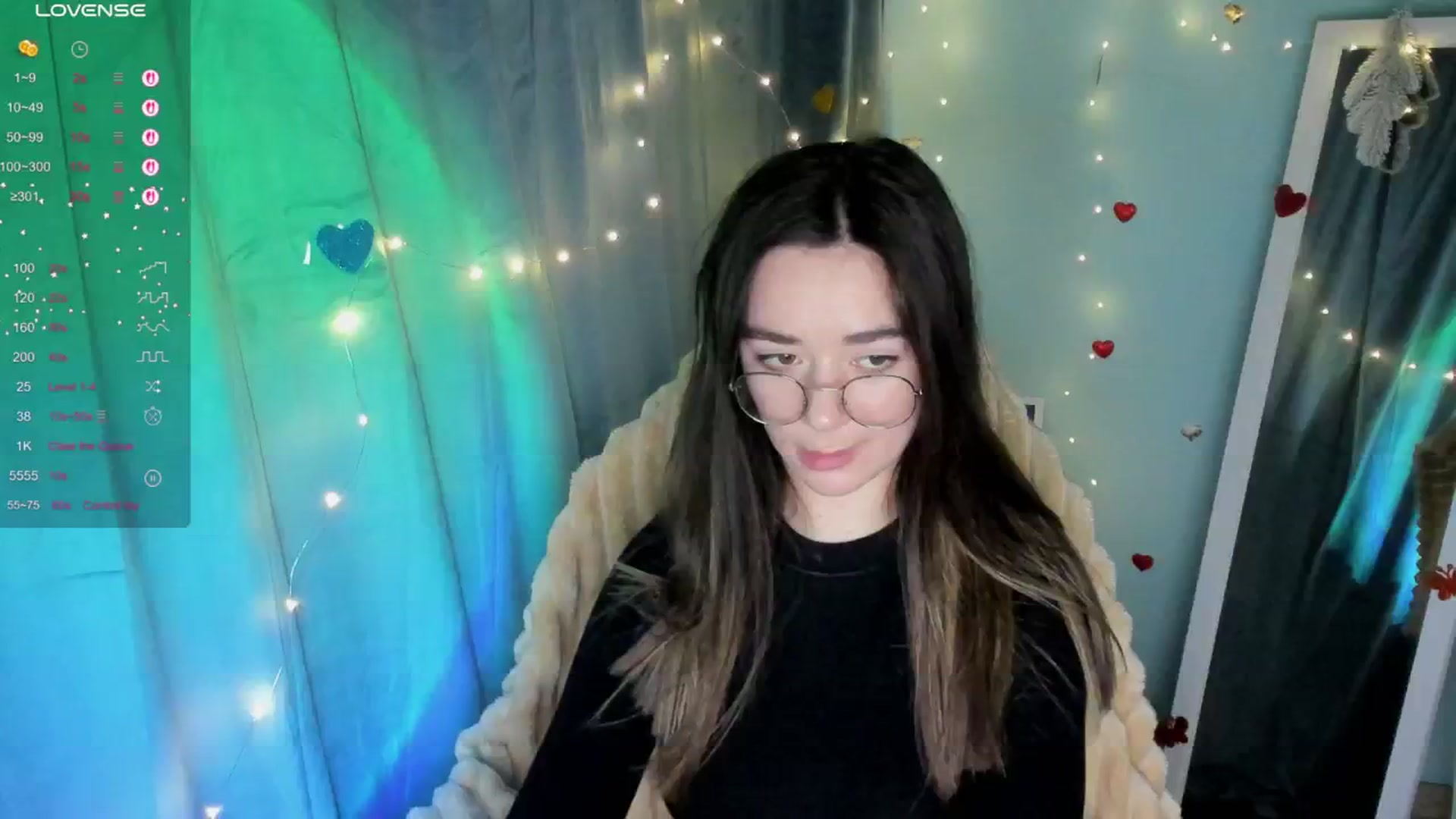 Gallery image thumbnail from KiraLove's myfreecams stream on, 03/30/2025, 09:09 image 12 of 20