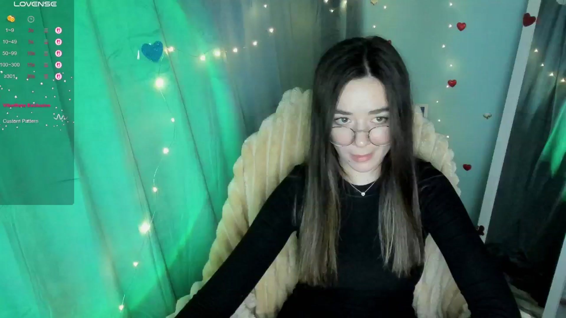 Gallery image thumbnail from KiraLove's myfreecams stream on, 03/30/2025, 11:26 image 8 of 20