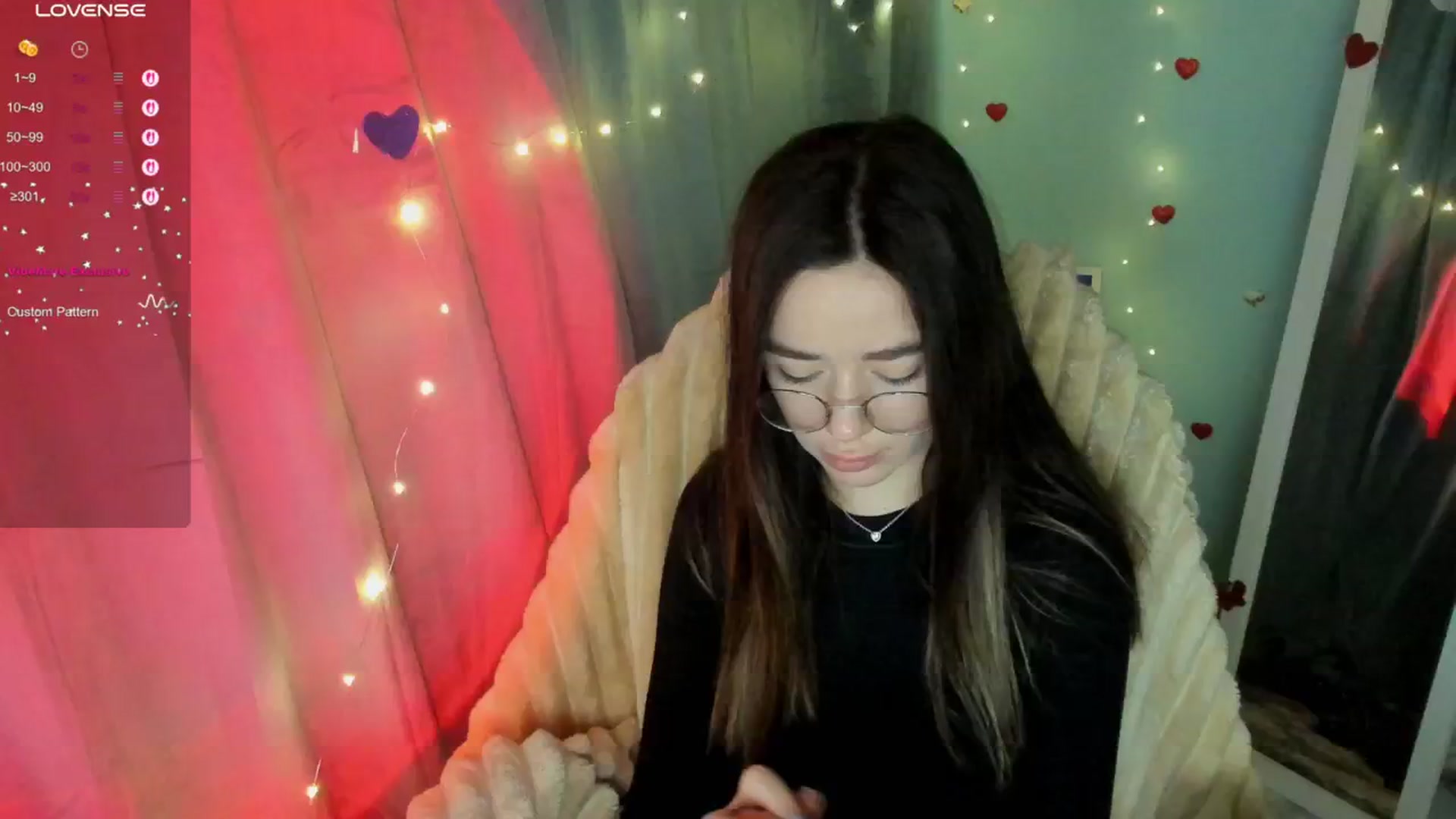 Gallery image thumbnail from KiraLove's myfreecams stream on, 03/30/2025, 11:26 image 9 of 20