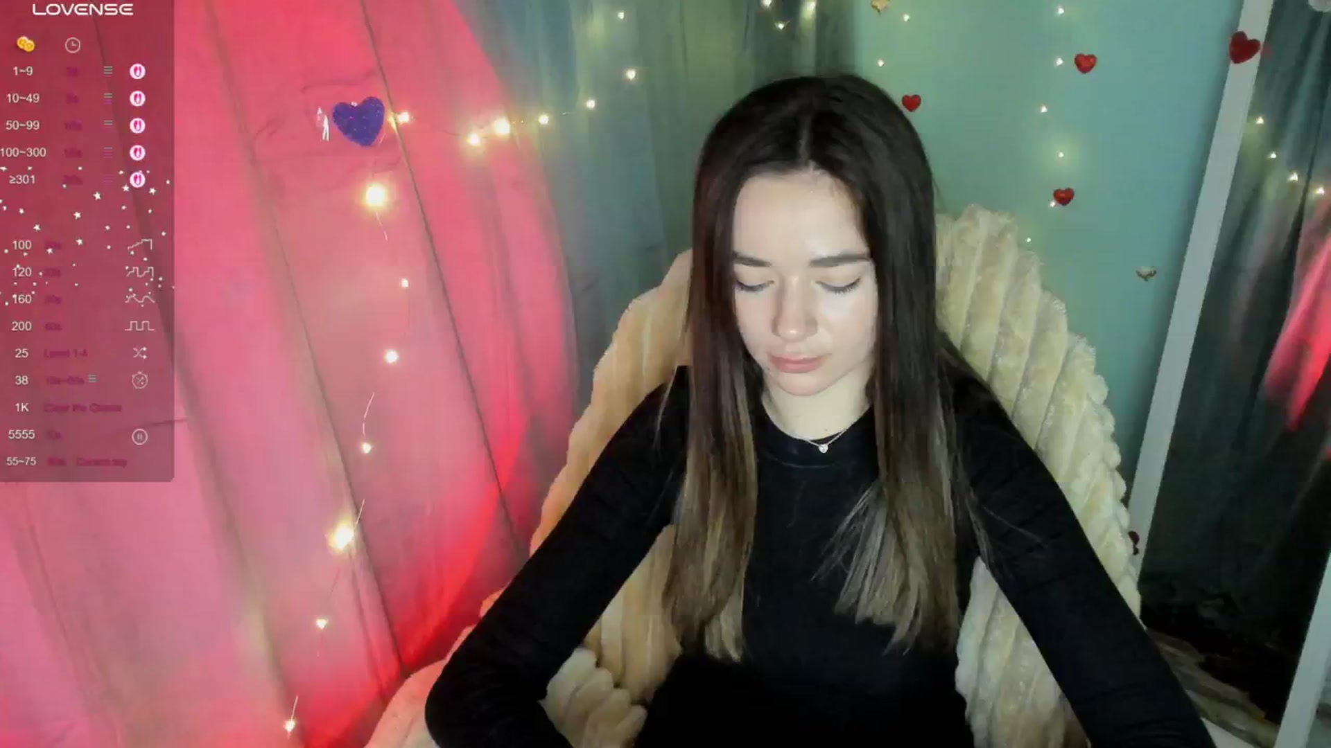 Gallery image thumbnail from KiraLove's myfreecams stream on, 03/30/2025, 12:24 image 9 of 20