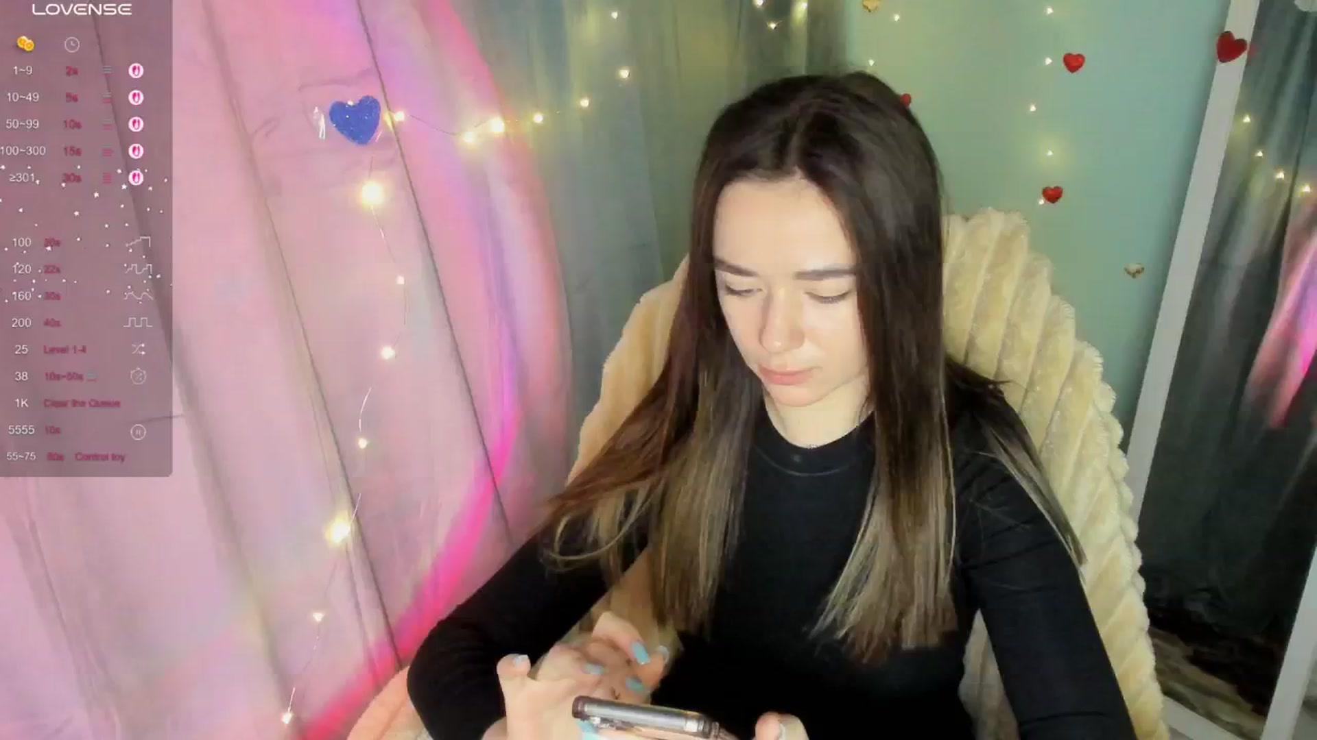 Gallery image thumbnail from KiraLove's myfreecams stream on, 03/30/2025, 12:24 image 2 of 20