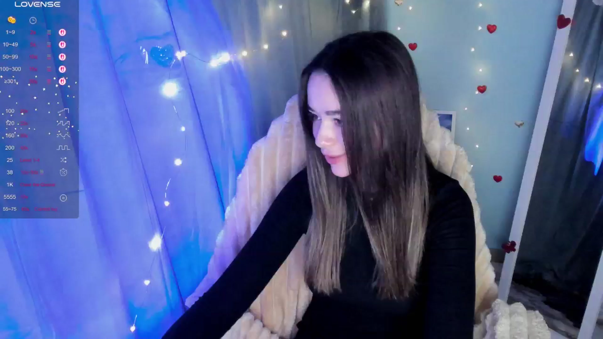 Gallery image thumbnail from KiraLove's myfreecams stream on, 03/30/2025, 12:24 image 18 of 20