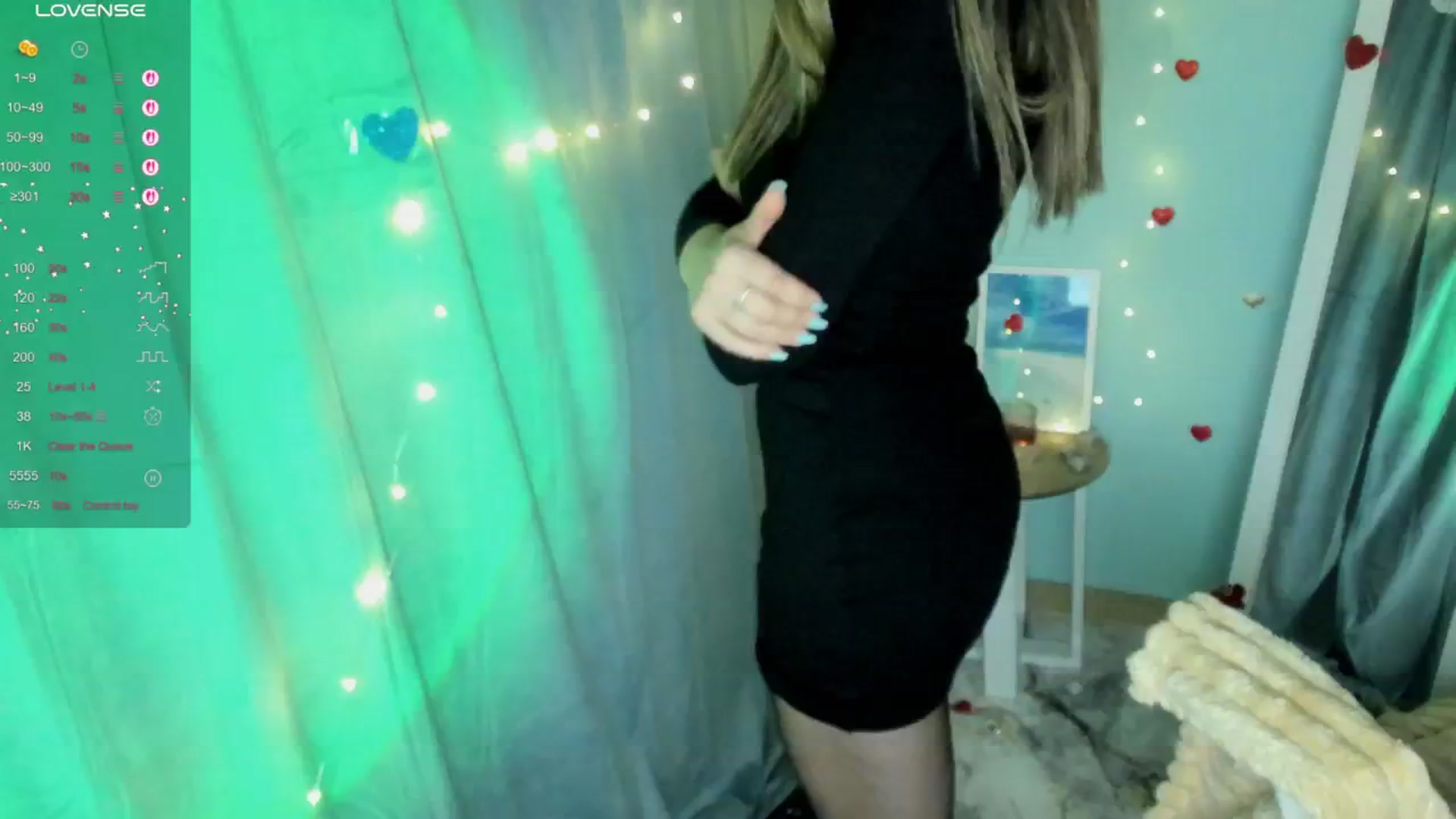Gallery image thumbnail from KiraLove's myfreecams stream on, 03/30/2025, 12:24 image 13 of 20