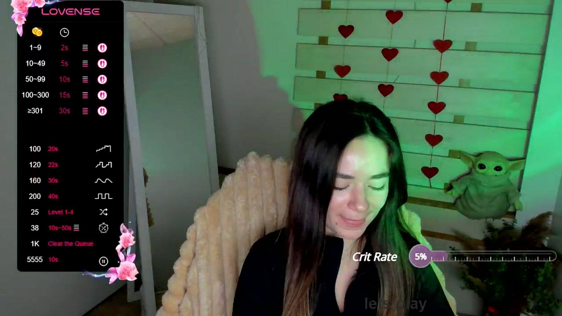 Gallery image thumbnail from KiraLove's myfreecams stream on, 04/01/2025, 10:30 image 19 of 20