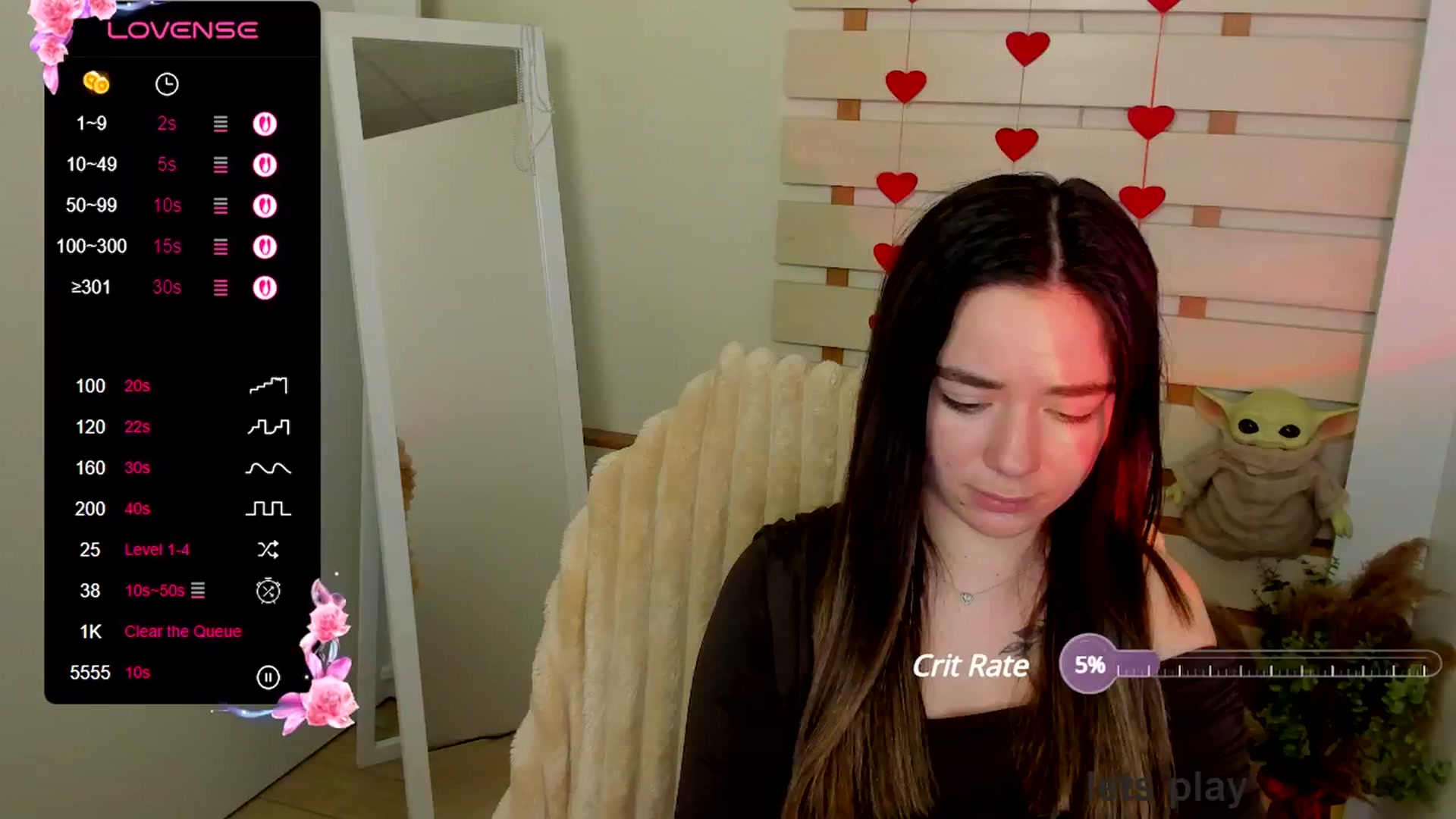 Gallery image thumbnail from KiraLove's myfreecams stream on, 04/05/2025, 11:25 image 17 of 20